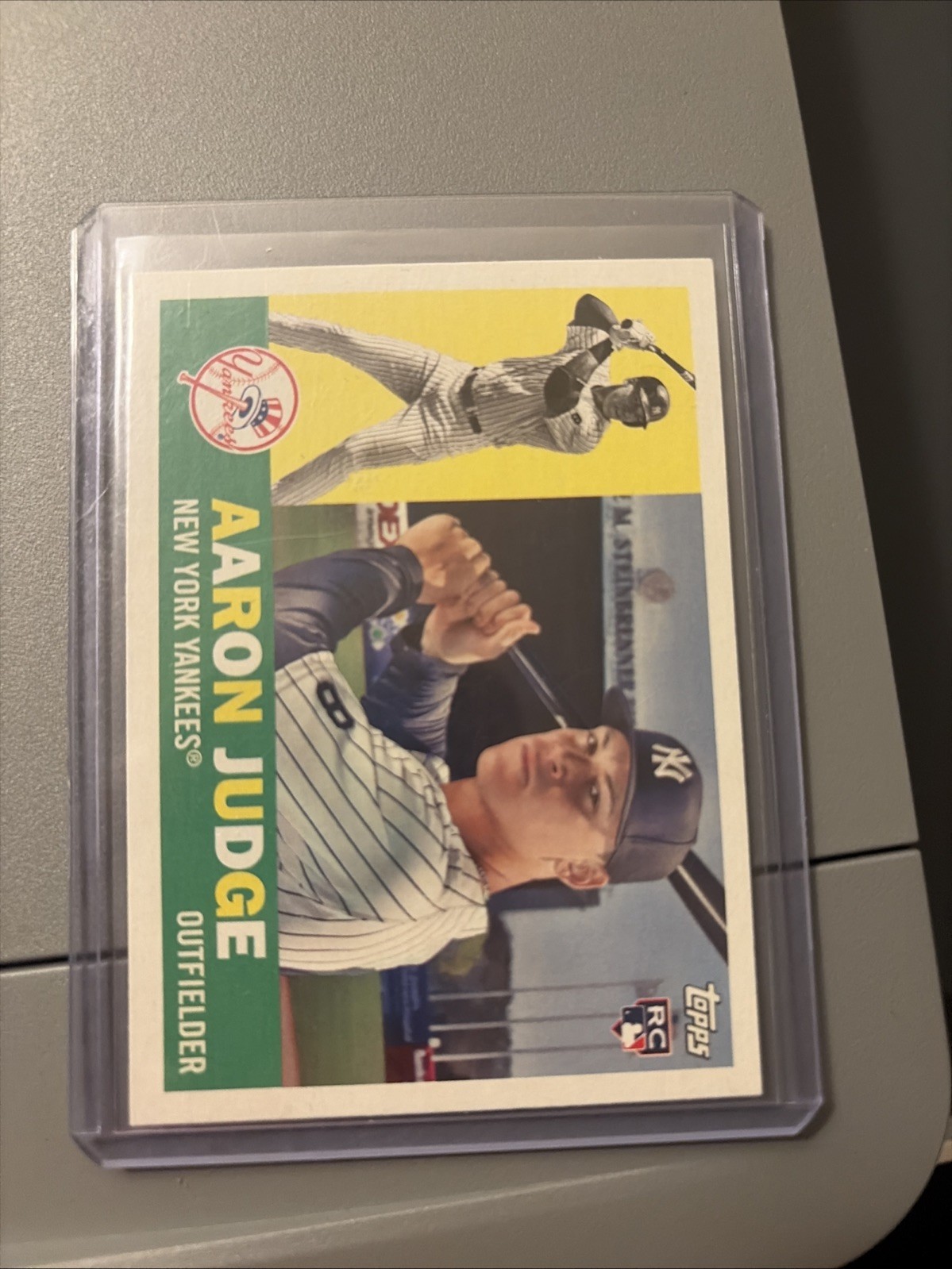 2017 Topps Archives - 1960 Aaron Judge #62 (RC) 2017 Topps Archives - 1960 Aaron Judge #62 (RC)