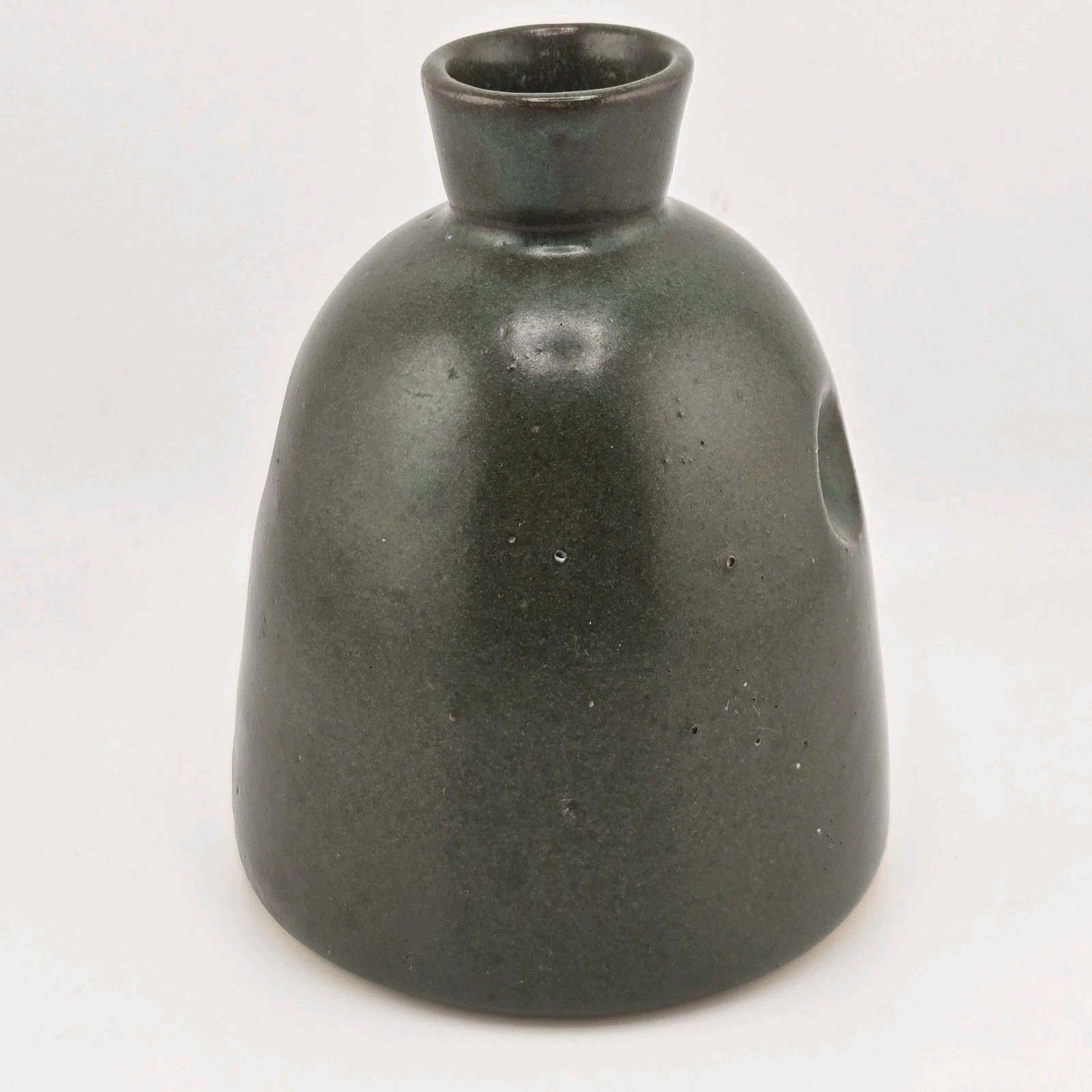 Vtg David Gil Bennington Potters Dimple Bud Vase MCM Dark Glaze Stoneware Signed