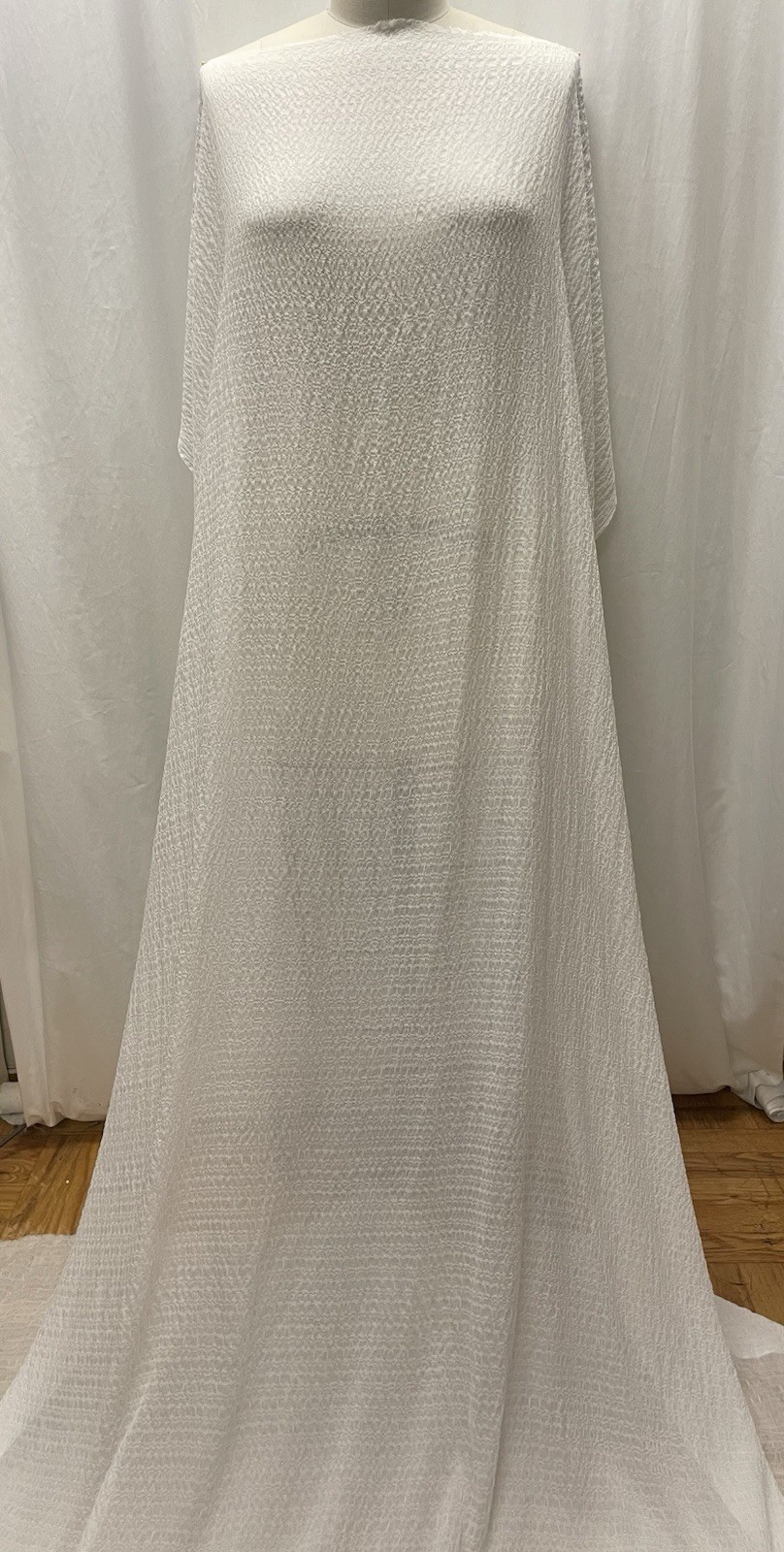 100% Pure Silk Chiffon Accordion Waffle Crinkled White Fabric 3 Yards Long 46\