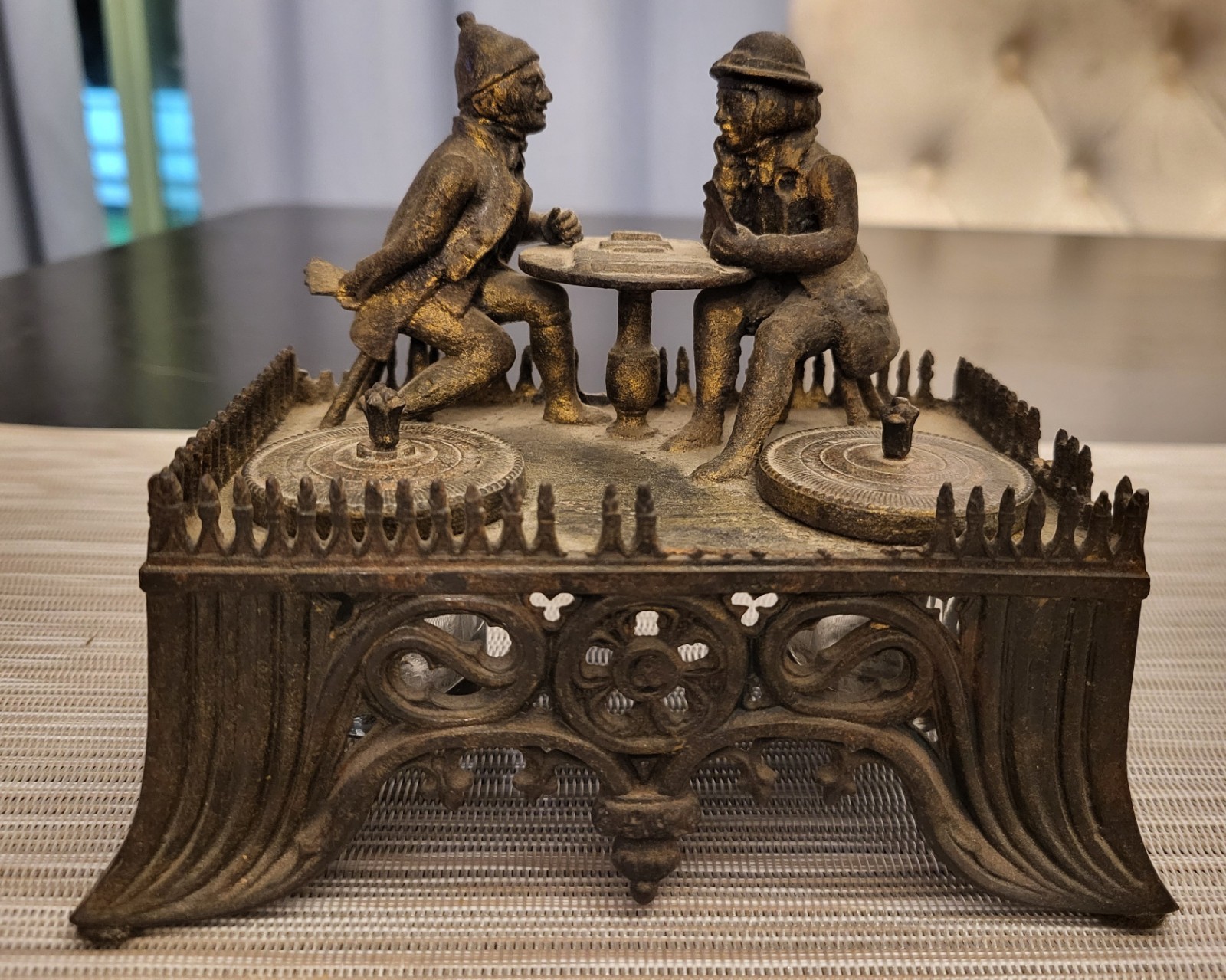 Antique Dual Crystal Inkwell - the card players Themed Antique Dual Crystal Inkwell - the card players Themed