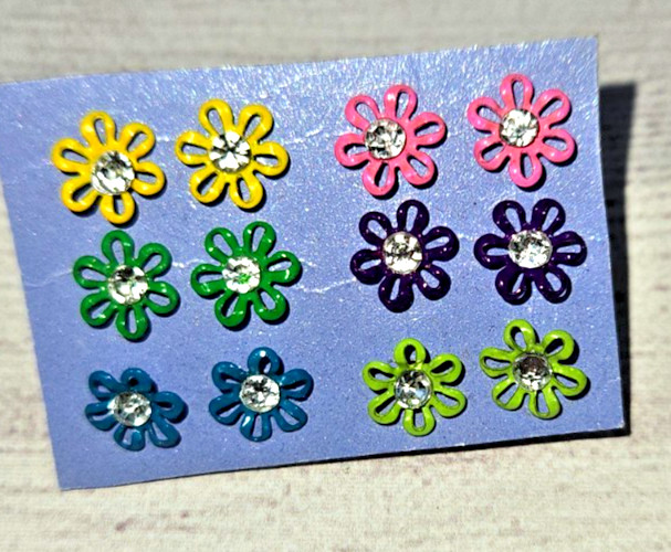 Vintage Claire\'s brand earring set Vintage Claire\'s brand earring set