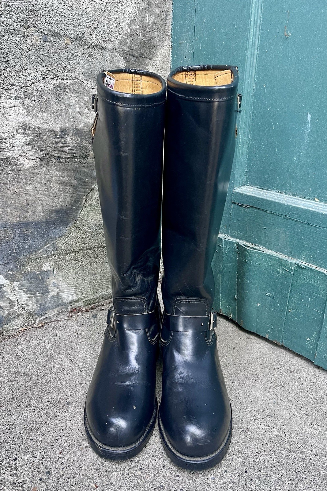 Chippewa Engineer Rider Boots Black Leather Men’s 10EE 