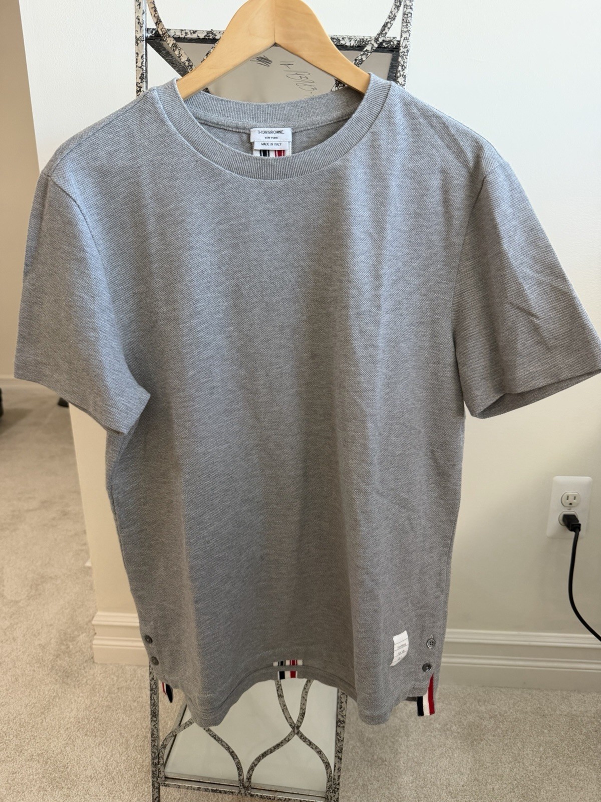 Thom Browne Relaxed Fit Tee T Shirt Center Back Stripe Size 2 Mens Medium Gray Thom Browne Relaxed Fit Tee T Shirt Center Back Stripe Size 2 Mens Medium Gray