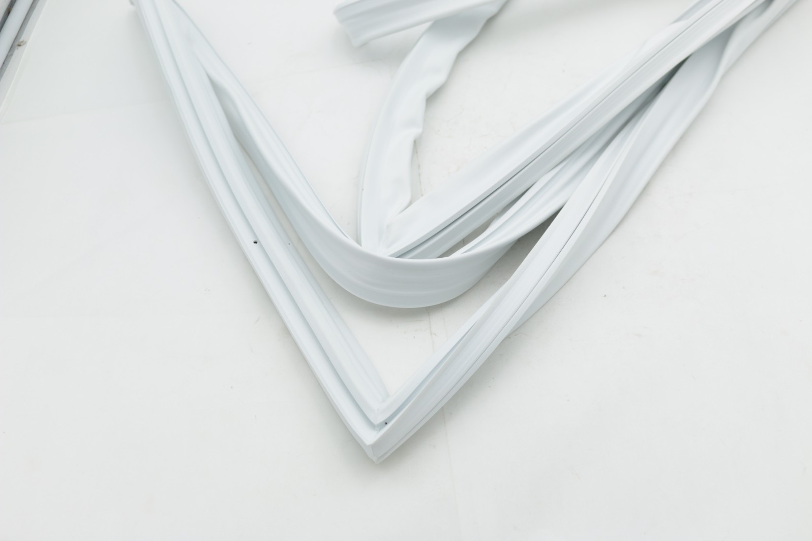 Genuine GE WR24X10155 Fresh Food Refrigerator Door Gasket Seal OEM New