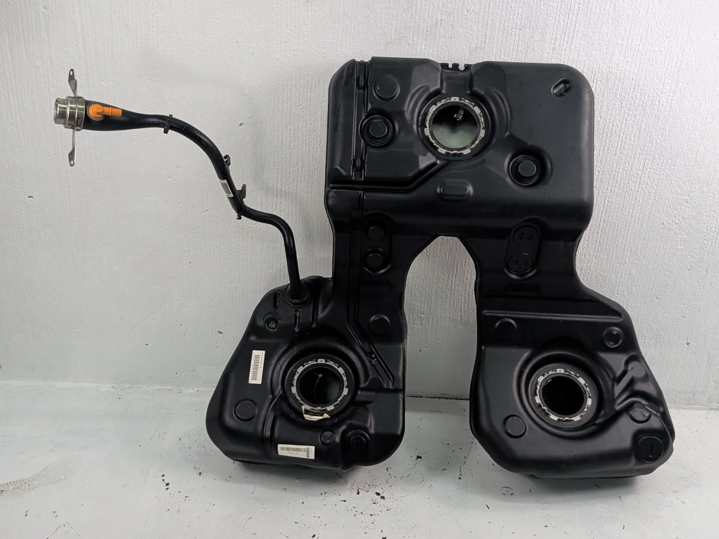 2010-2015 Porsche Panamera 970 Fuel Tank 97020101357 OEM