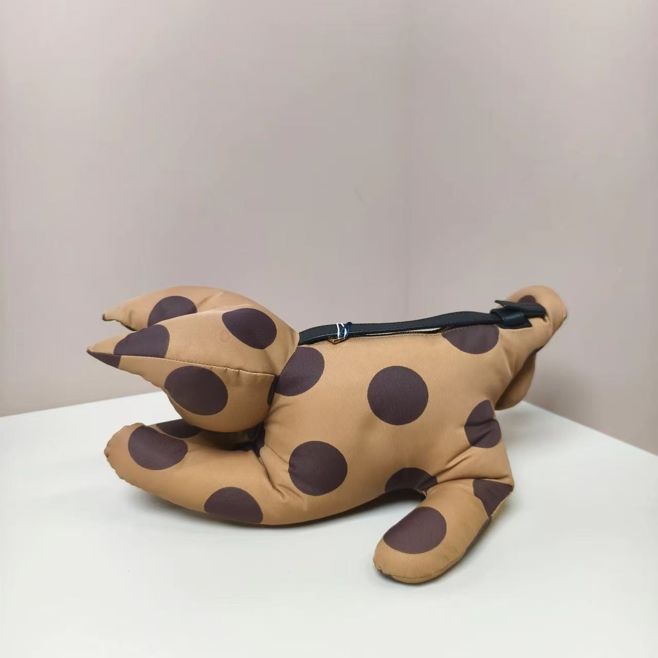 AUTH Loewe Leopard Cat Camel Brown Polka Dot Nylon Gold Hardware Shoulder Bag