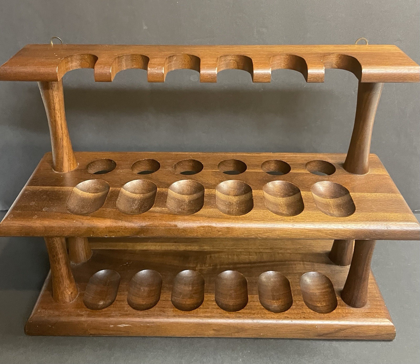 Nice Vintage Decatur Industries 2-Tier Walnut 12x Tobacco PIPE RACK Wooden Stand