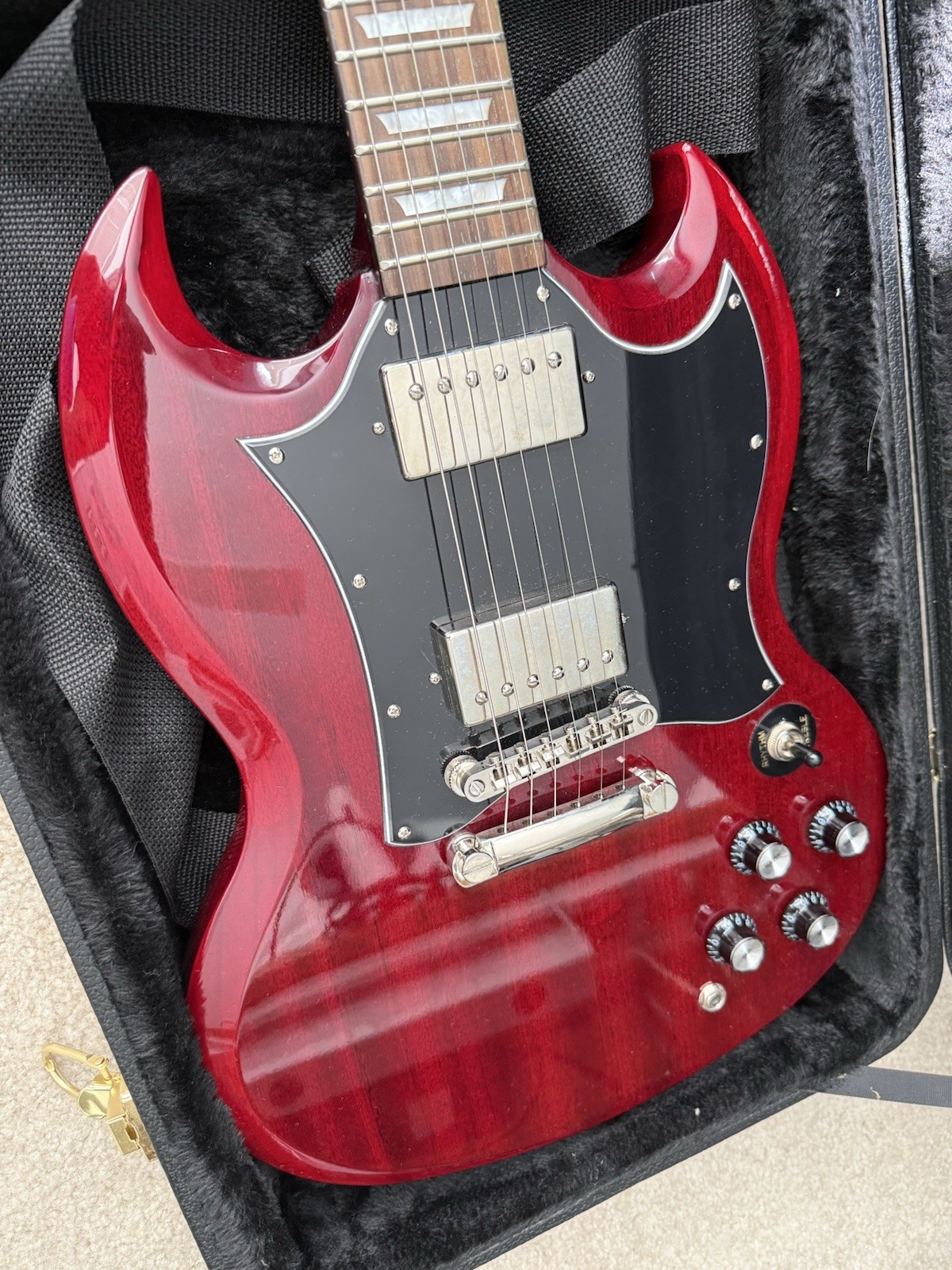  Epiphone Limited Edition 1966 G-400 SG Heritage Cherry w/ Hard Case MIRC