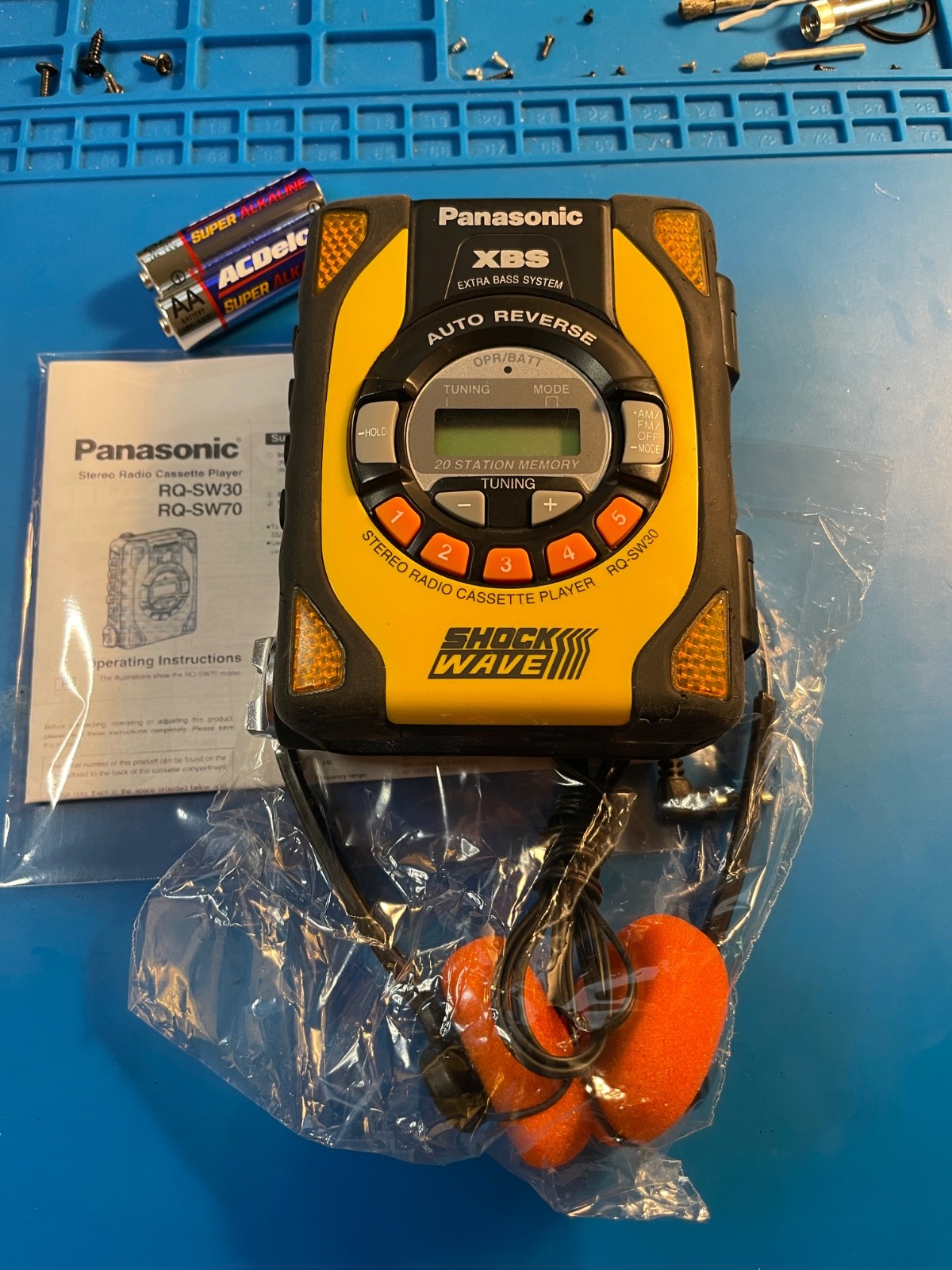 Panasonic Shock Wave Stereo Radio Cassette Player RQ-SW30P, New Belt, Serviced
