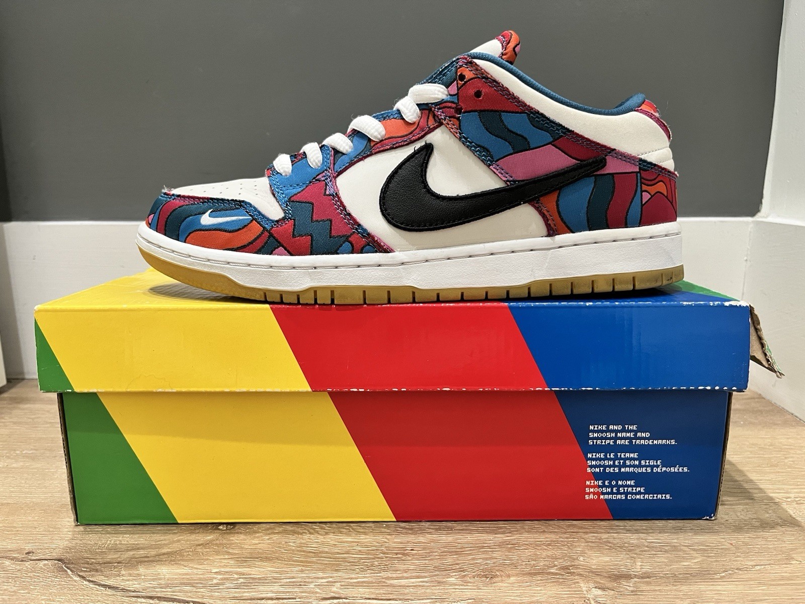 Nike SB Dunk Low Pro Parra Abstract Art Size 10 Nike SB Dunk Low Pro Parra Abstract Art Size 10