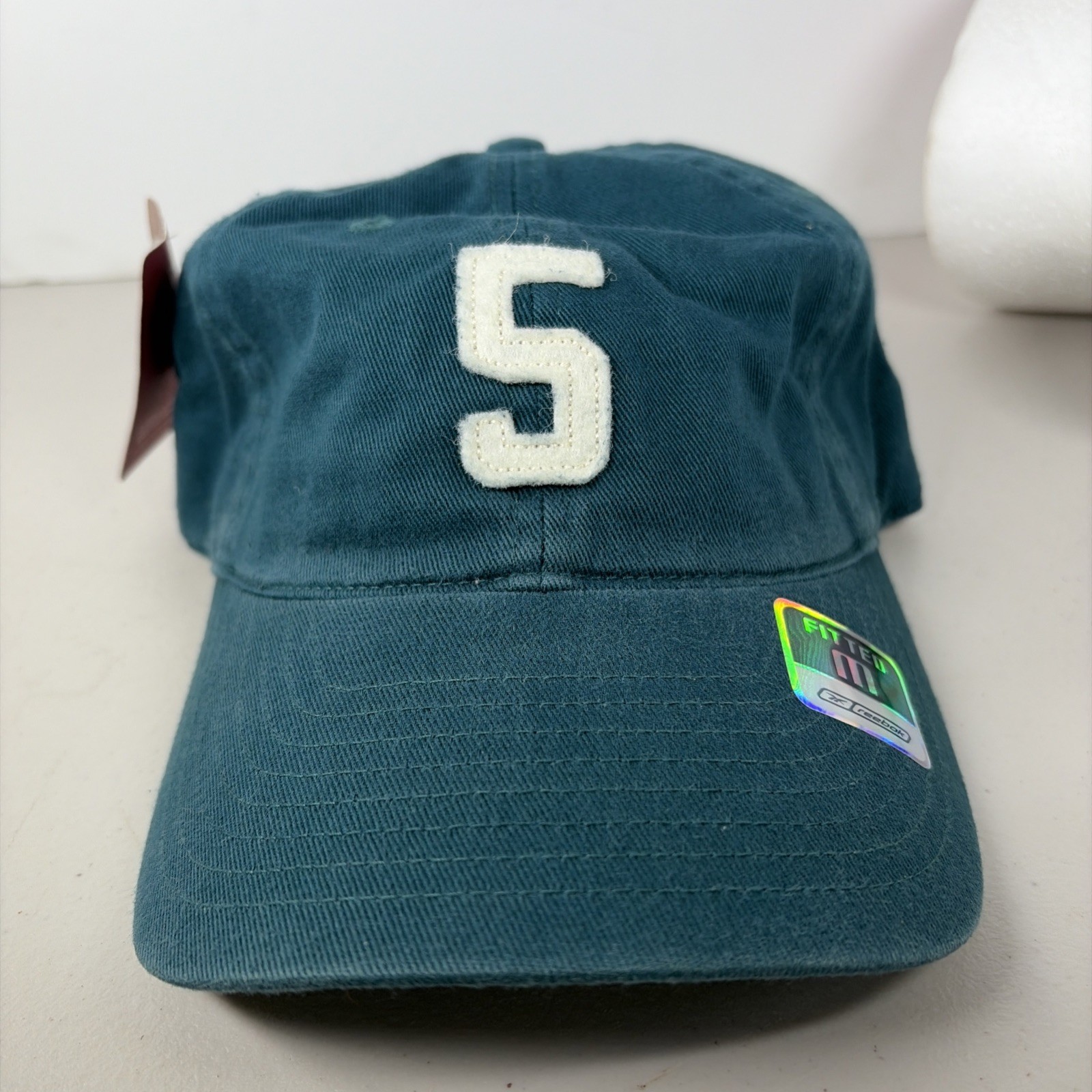 2002 Reebok Philadelphia Eagles Donovan McNabb #5 NFL Fitted Hat M 2002 Reebok Philadelphia Eagles Donovan McNabb #5 NFL Fitted Hat M
