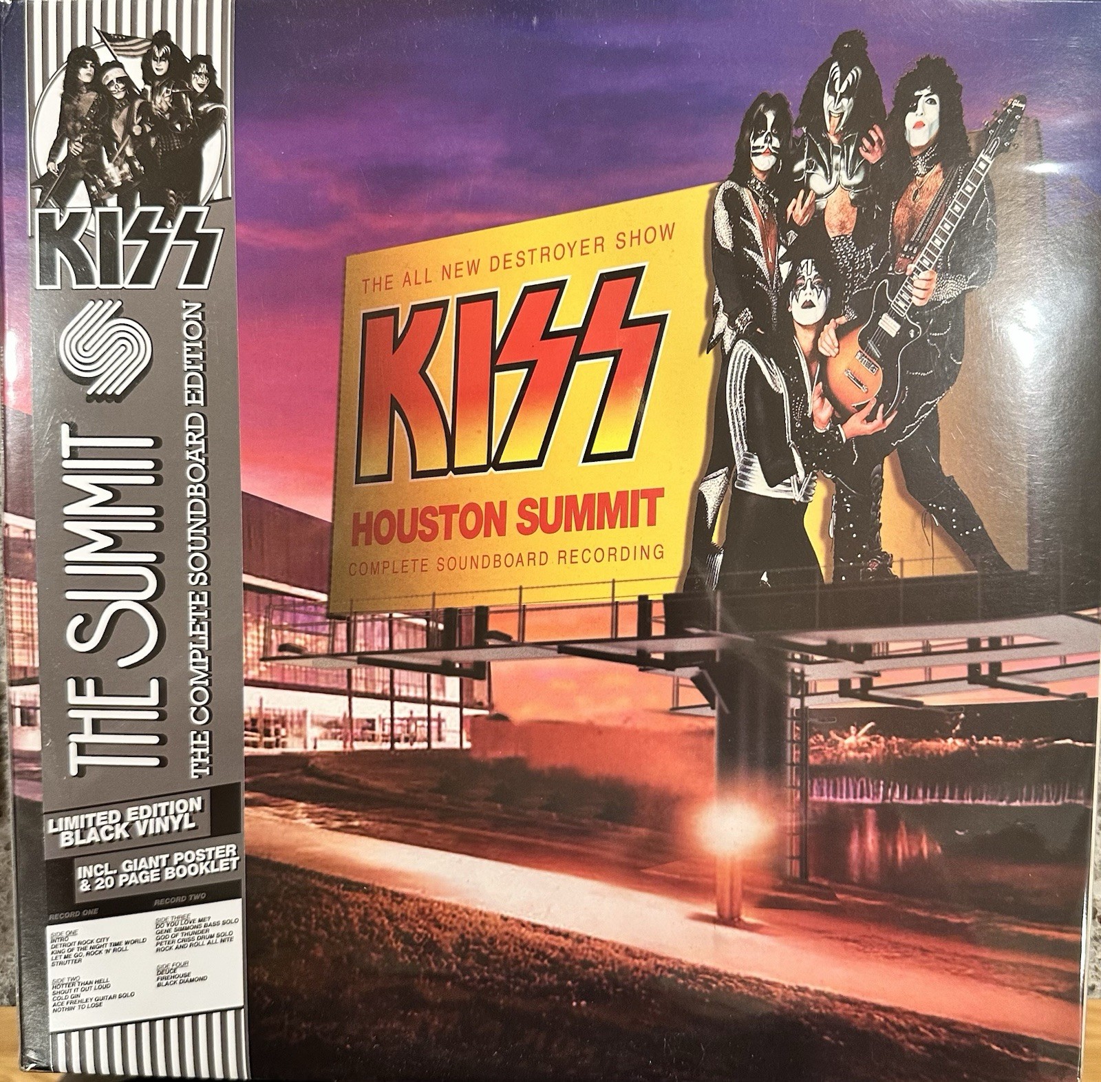 Kiss Houston Summit, 1976,2 lp Yellow Or Black vinyl, poster, booklet, Amazing