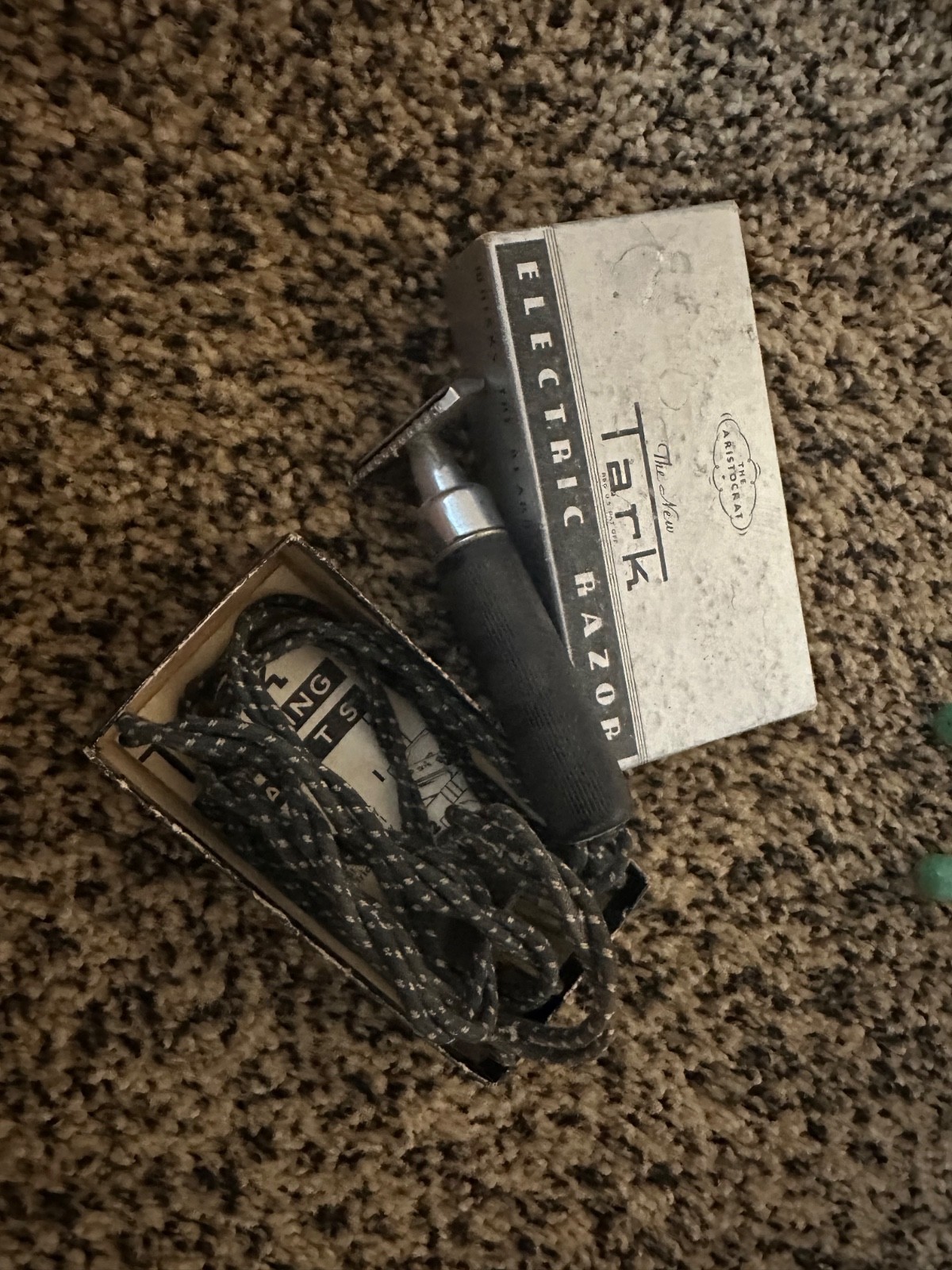 Vintage Sa1930's TARK Aristocrat Electric Razor with original box Vintage Sa1930's TARK Aristocrat Electric Razor with original box