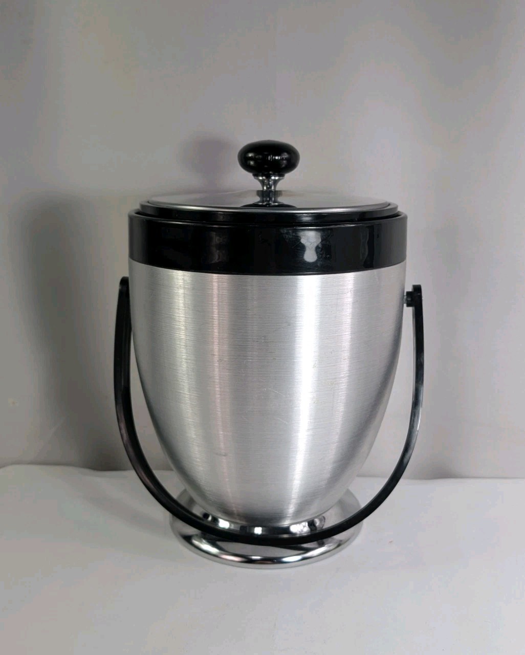 Vintage Mid Century Modern Kromex Brushed Aluminum Ice Bucket With Lid Handle