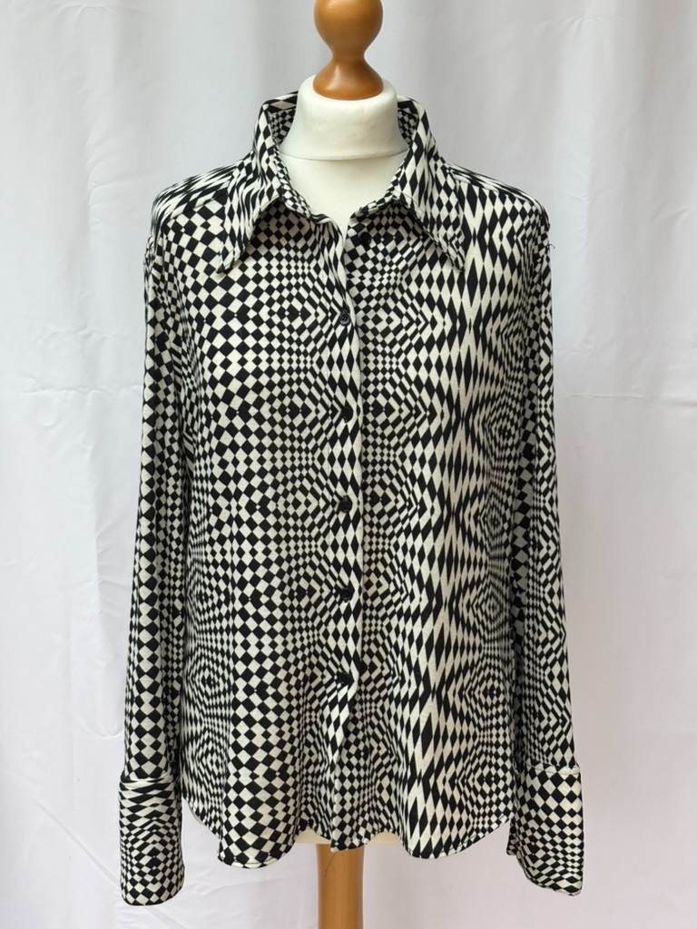 Zara Monochrome Optical Illusion Psychedelic Blouse XXL 1960s Op Art Soft Jersey Zara Monochrome Optical Illusion Psychedelic Blouse XXL 1960s Op Art Soft Jersey