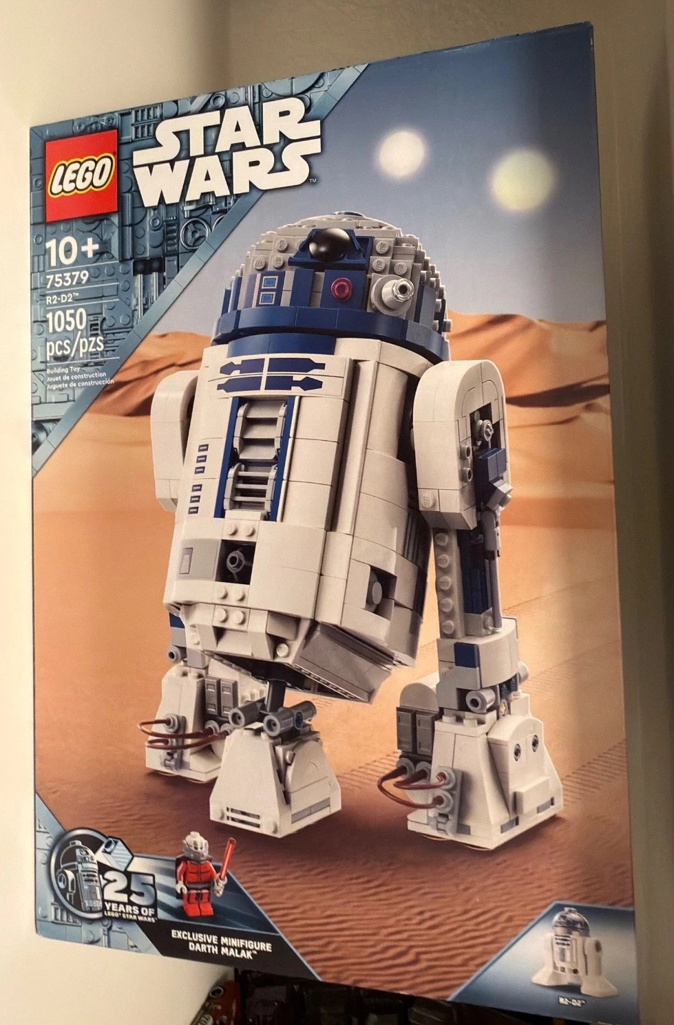 Lego Star Wars 75379: R2-D2 NIB Lego Star Wars 75379: R2-D2 NIB