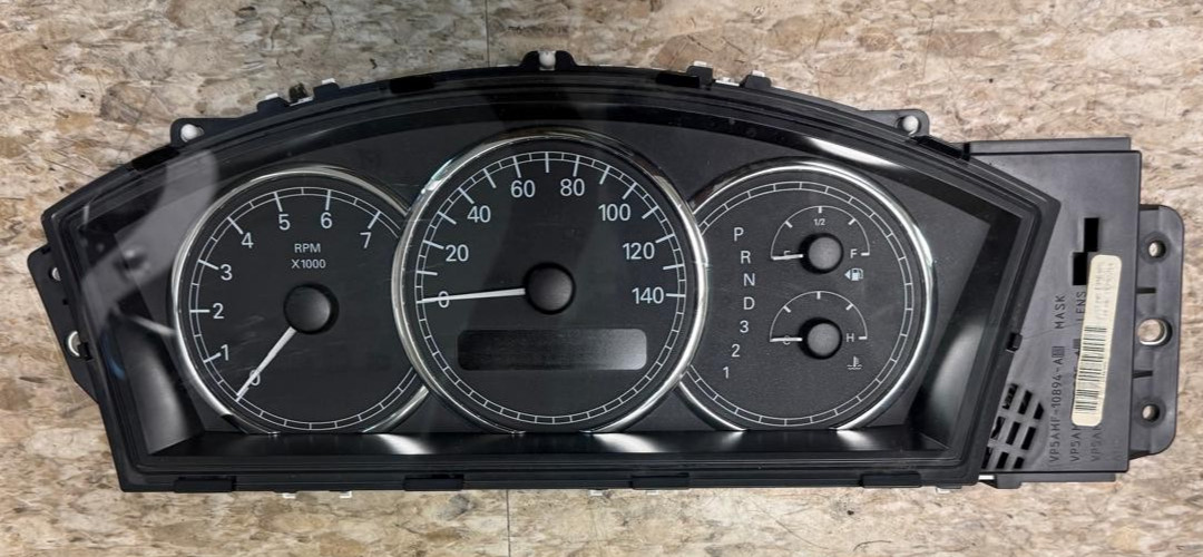 2005-2006 Buick LaCrosse Instrument Gauge Cluster Speedometer Assembly OEM Unit 2005-2006 Buick LaCrosse Instrument Gauge Cluster Speedometer Assembly OEM Unit