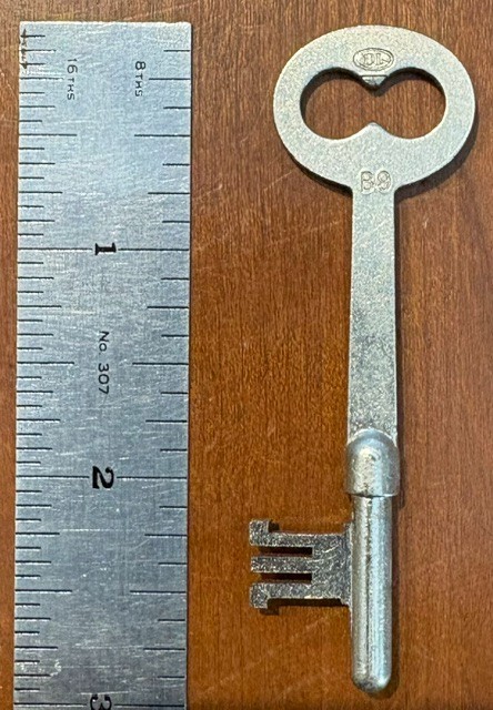 Dominion B9 Vintage Skeleton Key Dominion B9 Vintage Skeleton Key