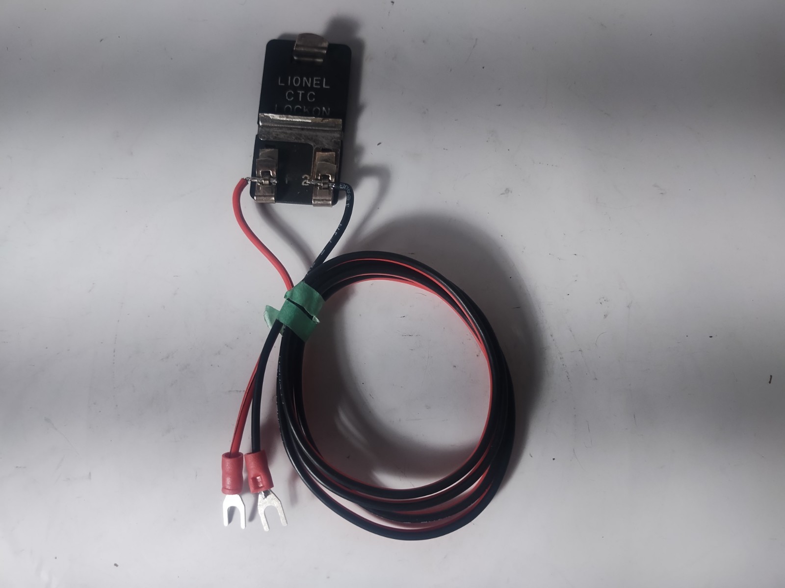 Lionel CTC Lockon Used with New 36 inches of 18 Gauge wire and connector lugs