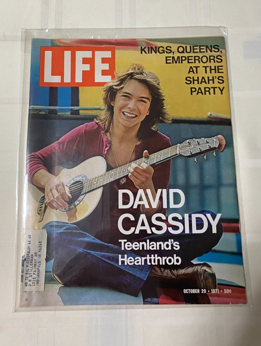 Vintage October 29, 1971 LIFE Magazine - David Cassidy, Teenland\'s Heartthrob Vintage October 29, 1971 LIFE Magazine - David Cassidy, Teenland\'s Heartthrob