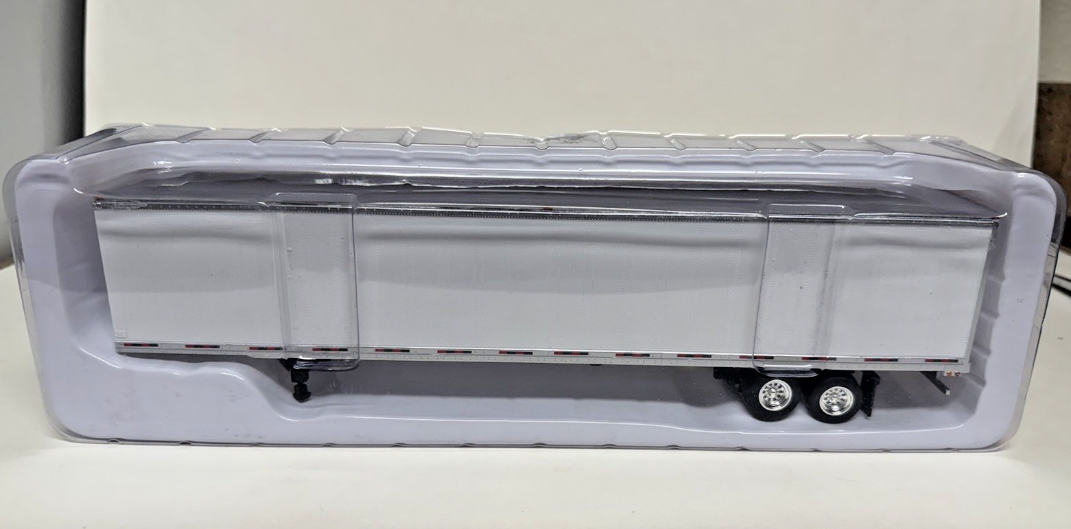 Tonkin Replicas Dry Van Trailer 1/53 Plain White Semi Truck Trailor VG+ Tonkin Replicas Dry Van Trailer 1/53 Plain White Semi Truck Trailor VG+