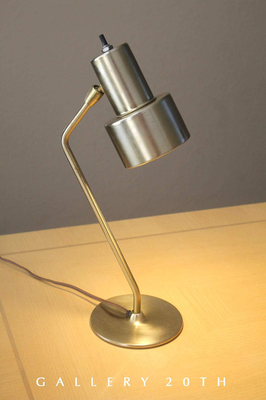 SPACE AGE VINTAGE LAUREL MID CENTURY DESK LAMP 50\'S THURSTON ERA ATOMIC BRASS