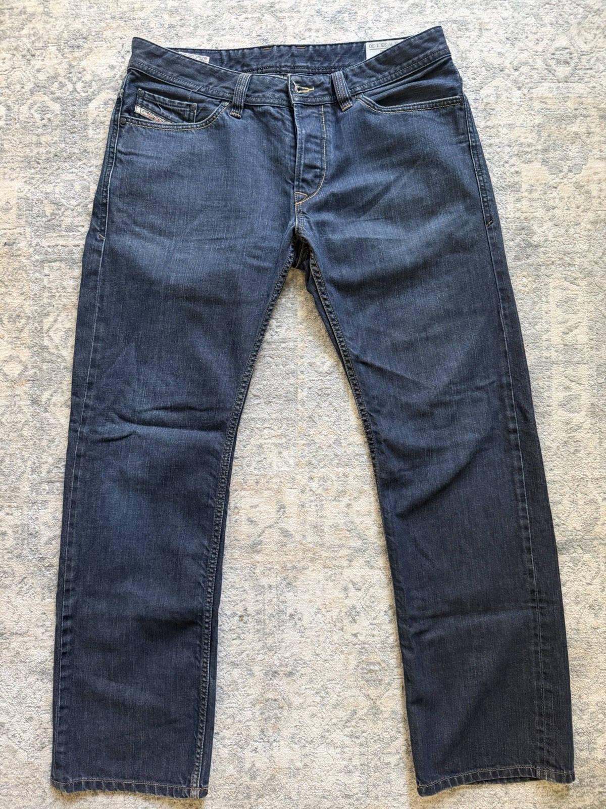 Diesel Viker Men\'s Straight Leg Jeans - Dark Wash - Size 33x30 Diesel Viker Men\'s Straight Leg Jeans - Dark Wash - Size 33x30