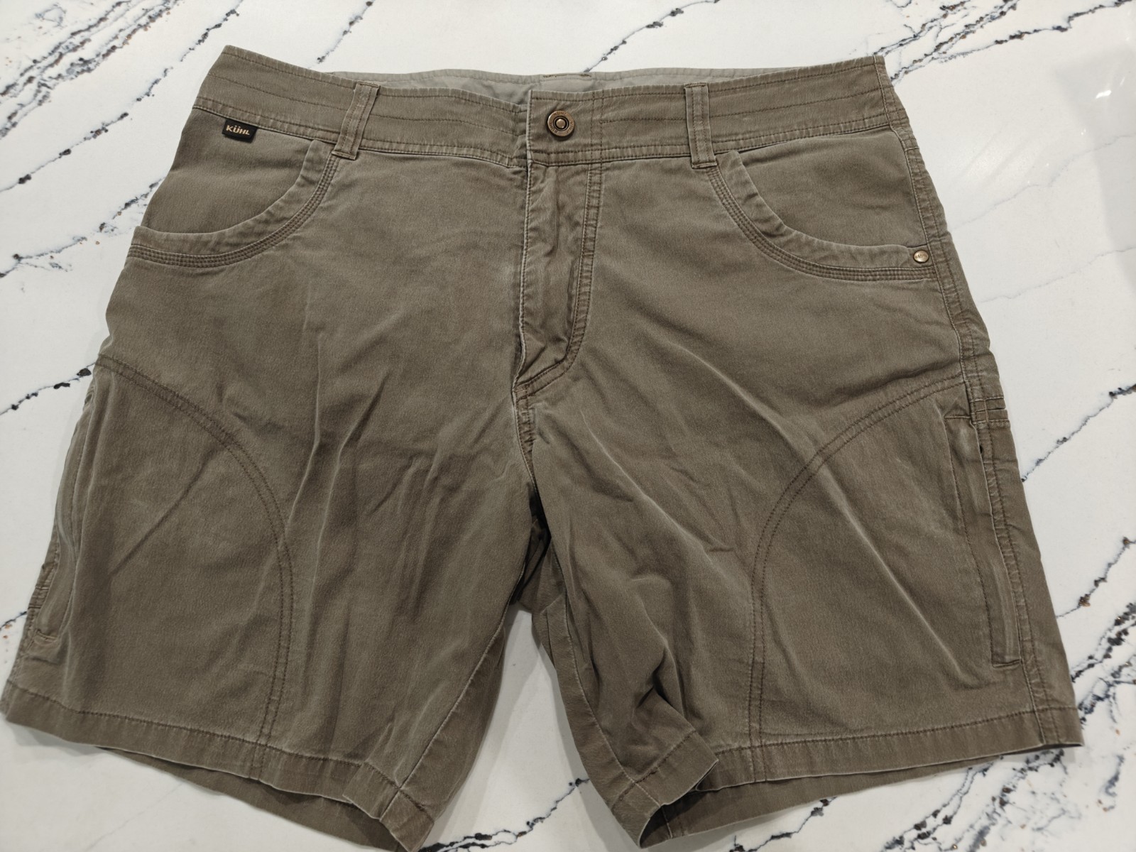 Kuhl Men\'s Shorts 10\