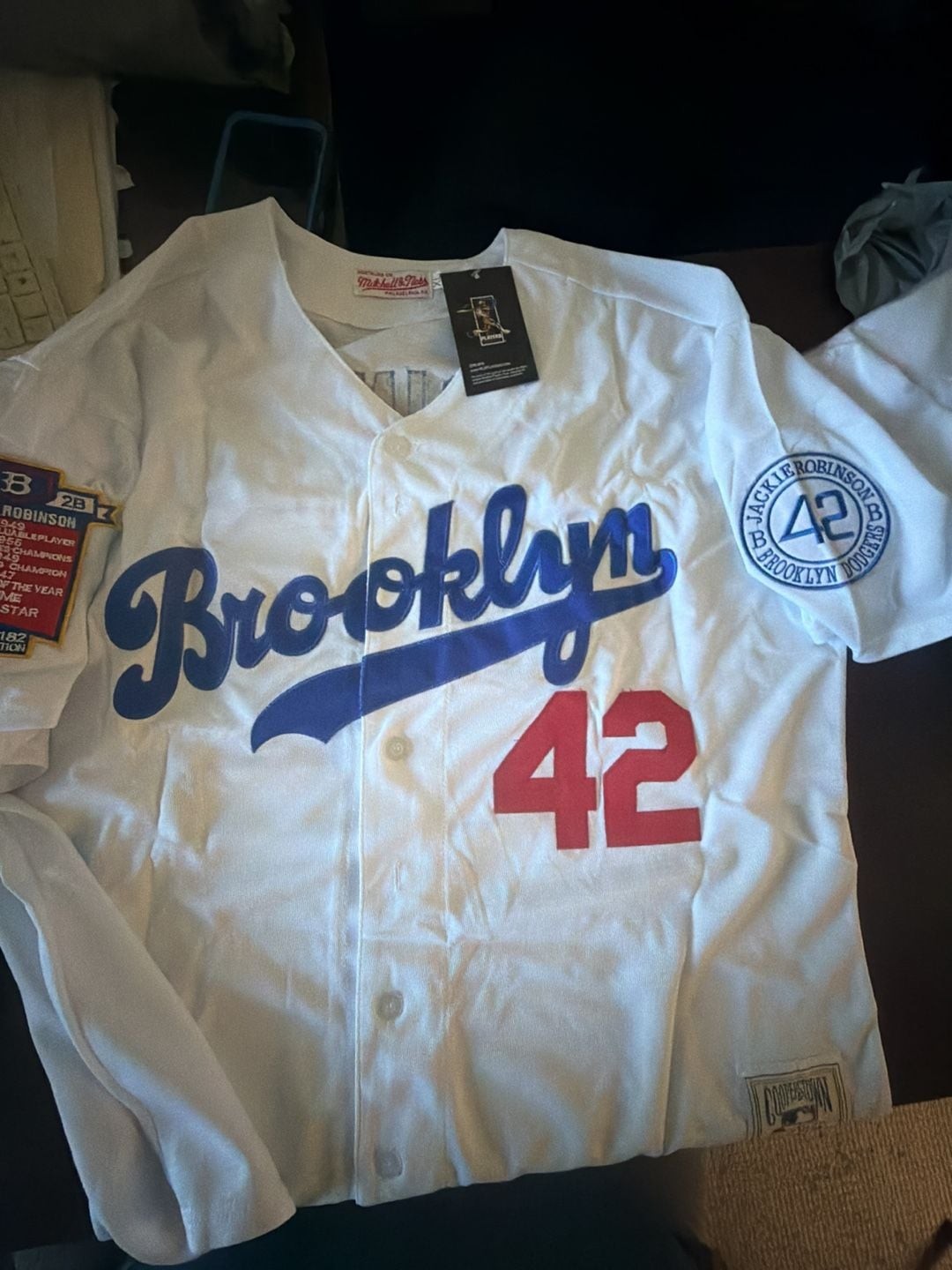 Mitchell & Ness Jackie Robinson Brooklyn Dodgers Jersey Size XL White Mitchell & Ness Jackie Robinson Brooklyn Dodgers Jersey Size XL White