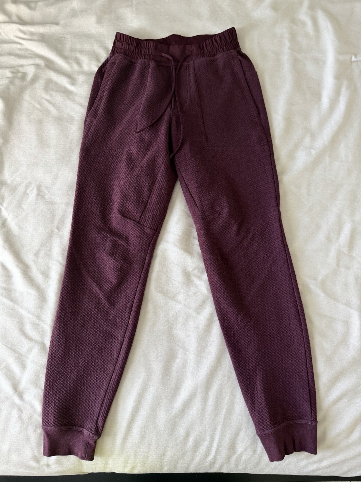Lululemon Men’s Purple Jogger Pants XS Regular Drawstring Pockets Tapered Solid Lululemon Men’s Purple Jogger Pants XS Regular Drawstring Pockets Tapered Solid