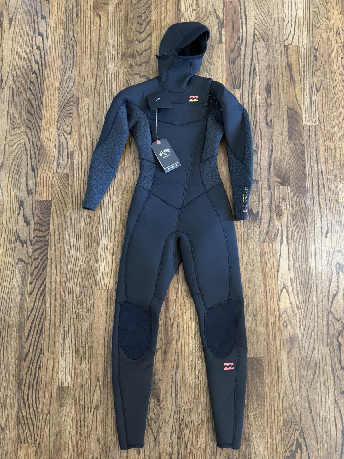 New Billabong 504 Synergy HD CZ Full Women’s Wetsuit Size 4 (small) $300