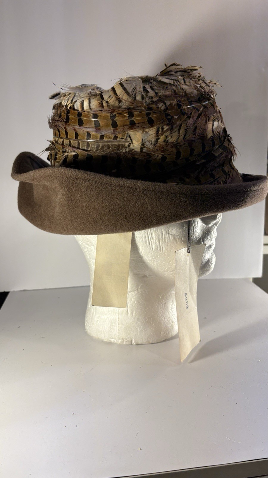 Vtg 60s Mr John Jr Wool Felt Cloche Hat Pheasant Feather Band Mid Century Modern Vtg 60s Mr John Jr Wool Felt Cloche Hat Pheasant Feather Band Mid Century Modern