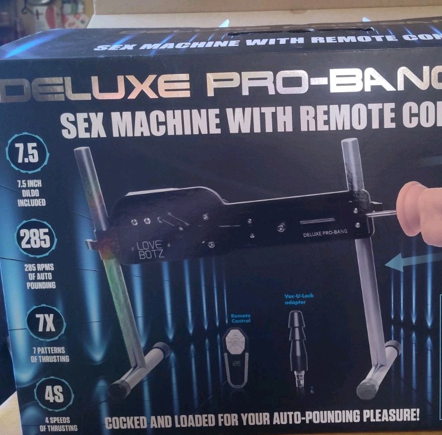 New LoveBotz Deluxe Pro-Bang Sex Machine with Remote Control - Black