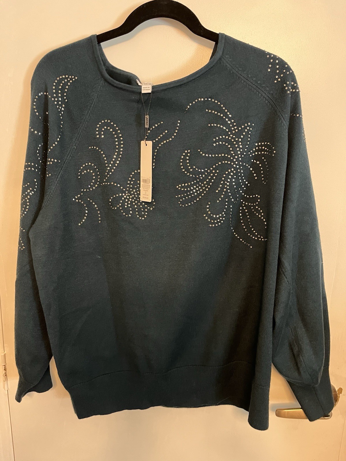 NWT Chicos Studded / Rhinestone / Heatset Embellished, Dark Teal Sz 3 Pullover