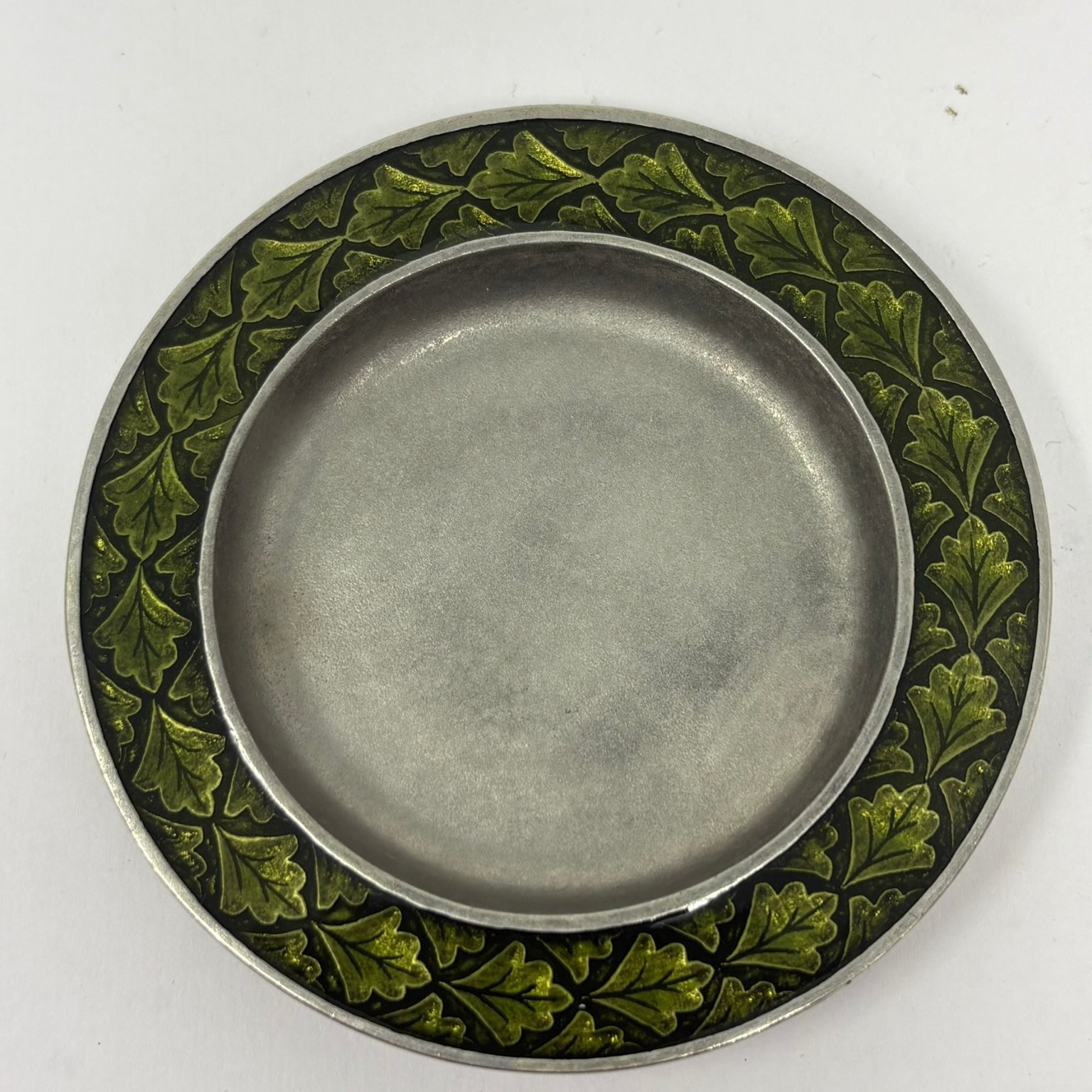 Danforth Fine Pewter Dish Plate with Green Enamel Leaf Motif USA 3.5