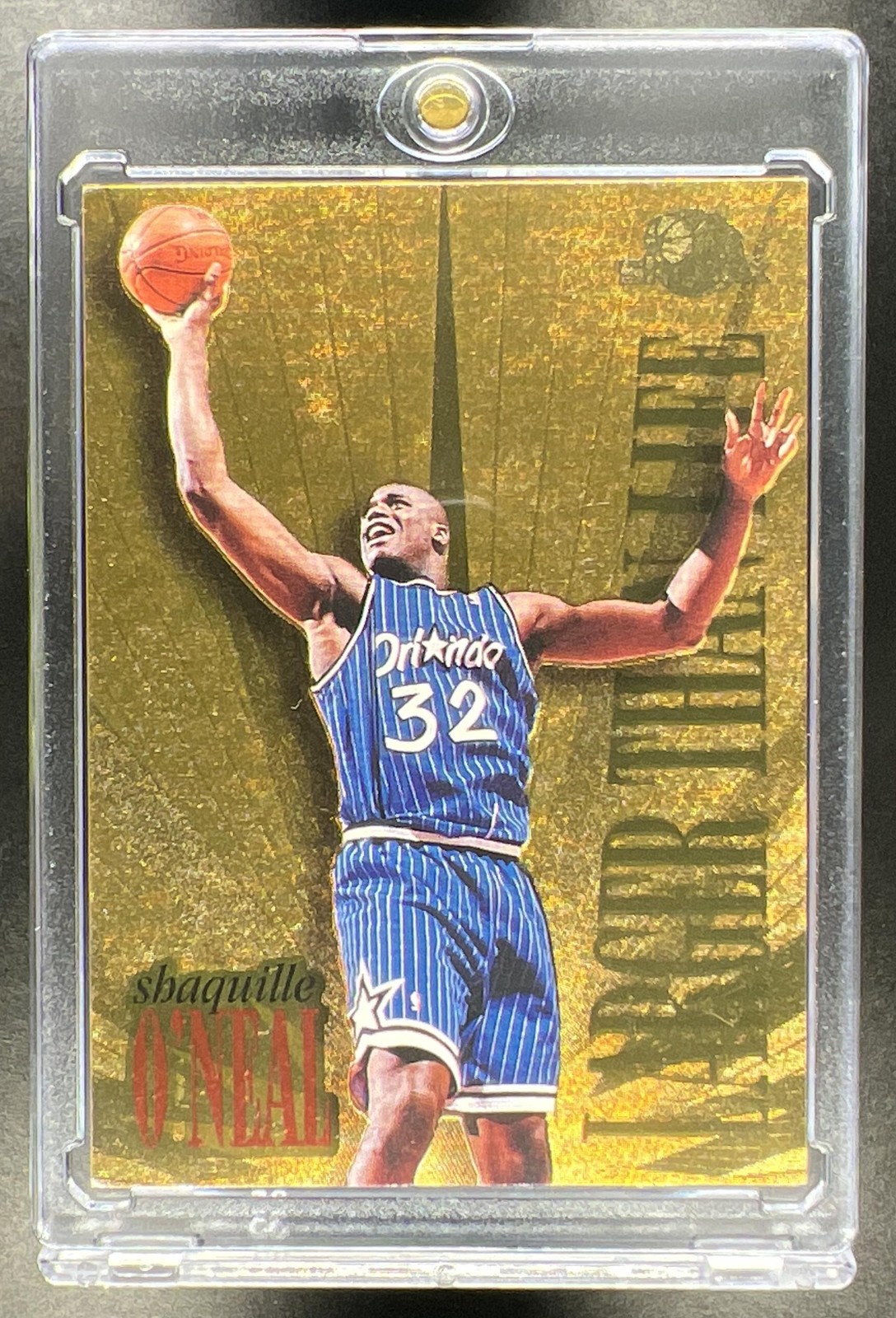 1995-96 Skybox Premium Shaquille O\'Neal #L7 Larger Than Life Orlando Magic Shaq