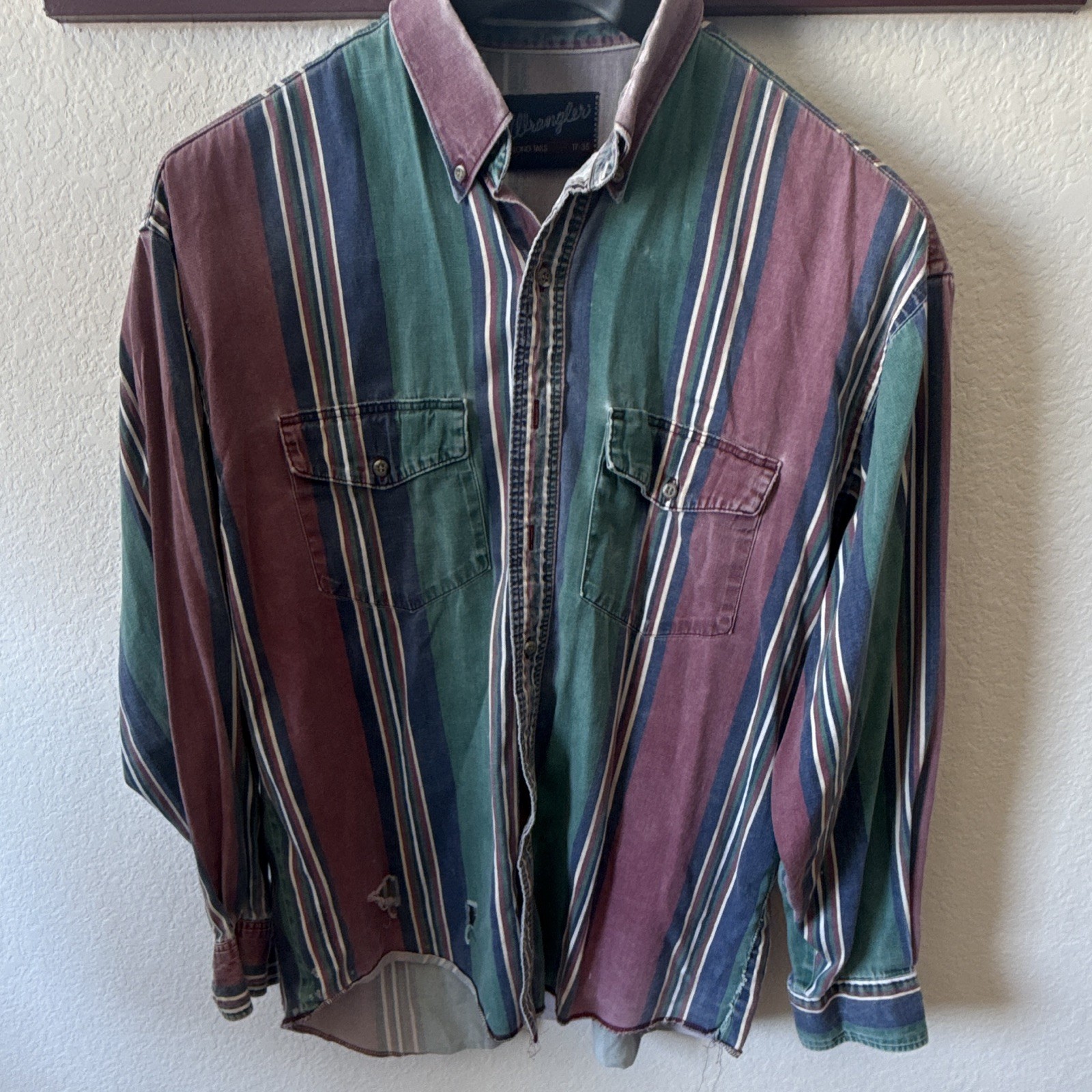 Men’s Well Worn Vintage Wrangler Long Sleeve Xl Men’s Well Worn Vintage Wrangler Long Sleeve Xl