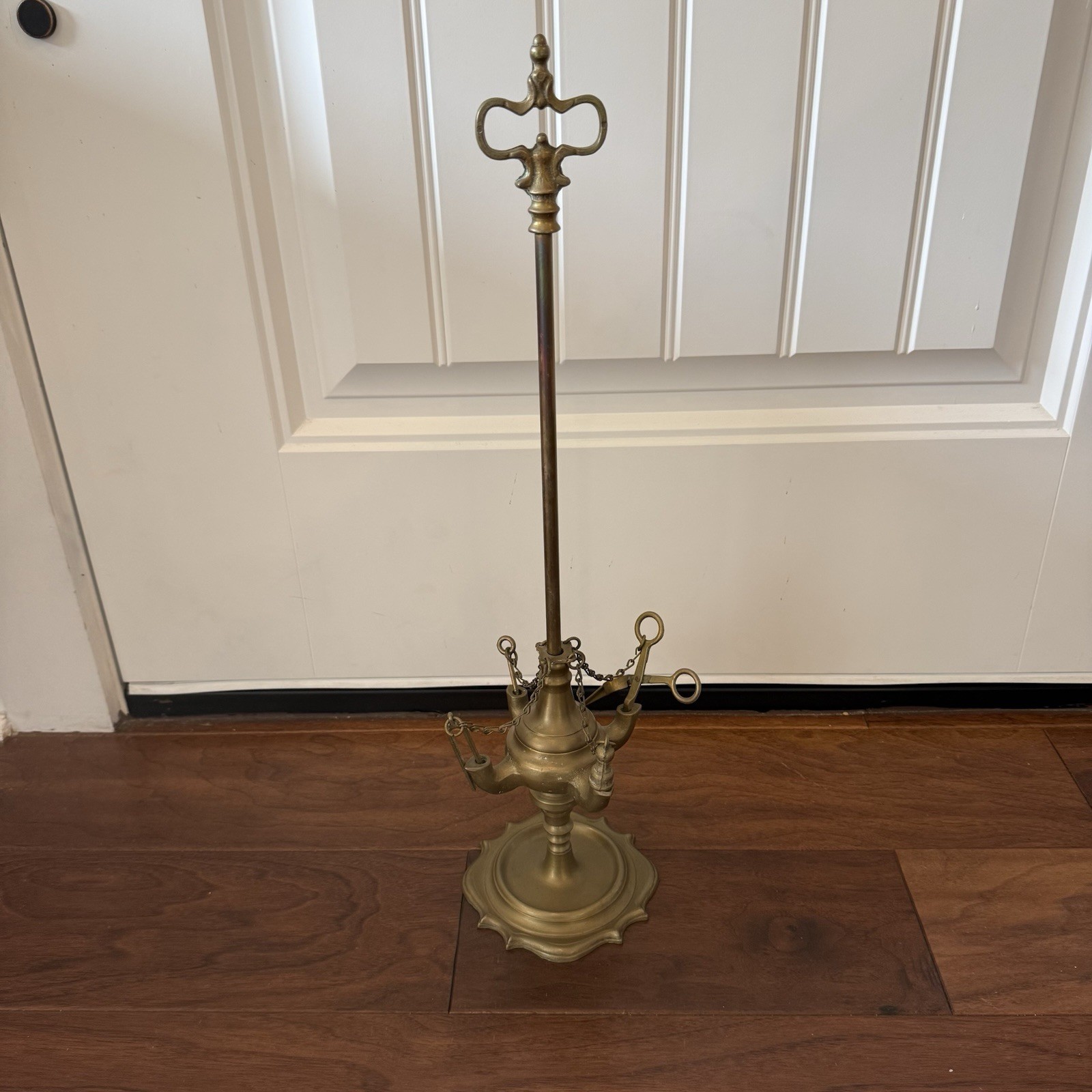 Antique c. 19th Italian Brass Whale Ship Oil Lamp w / 4 implements 20\
