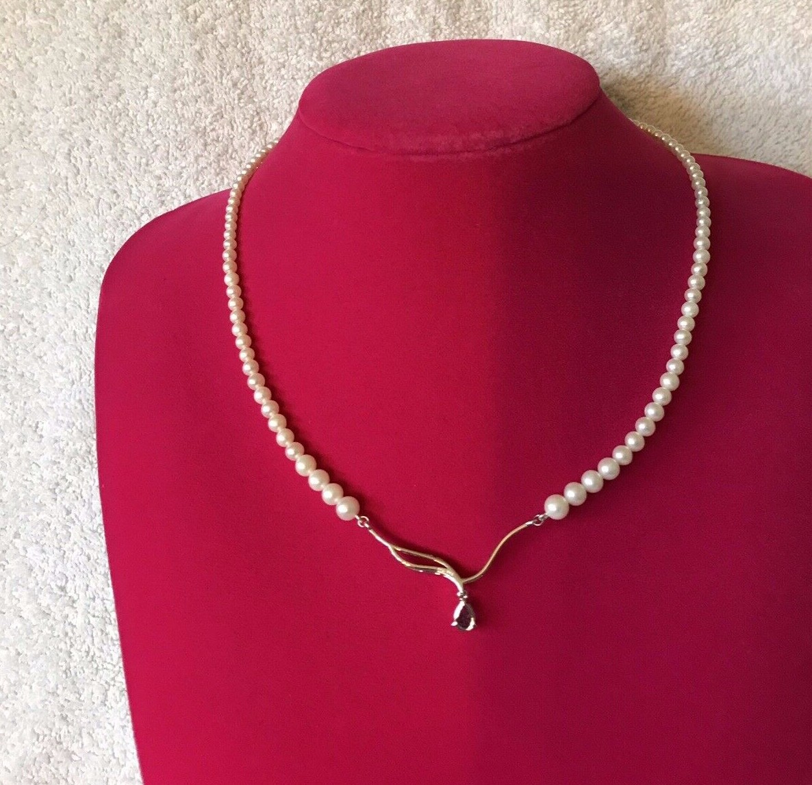 $2,200 .80CT NATURAL CREAM PEARL, TOPAZ & DIAMOND CLUSTER HANGING NECKLACE 