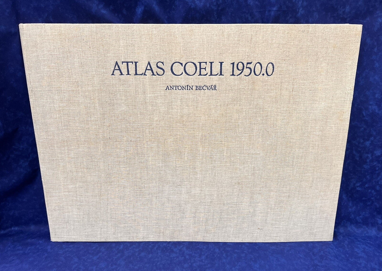 Vintage Atlas of the Heavens ATLAS COELI 1950.0 Antonin Becvar 1962 Enlarged Ed.