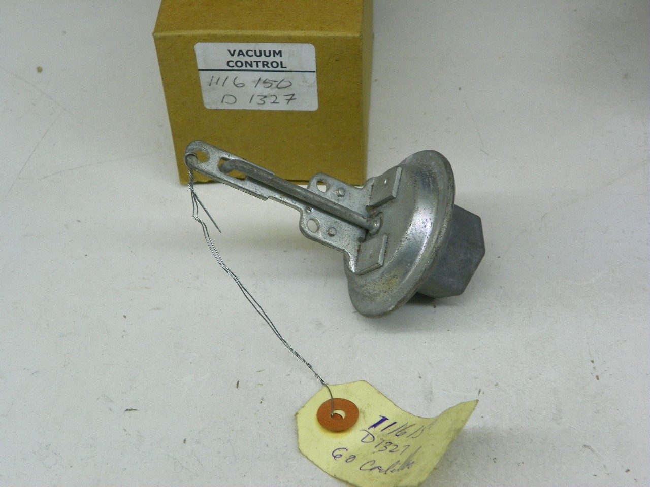 Delco Remy 1116150 Vacuum Control 1960 Cadillac 3x2BC Carburetor NOS