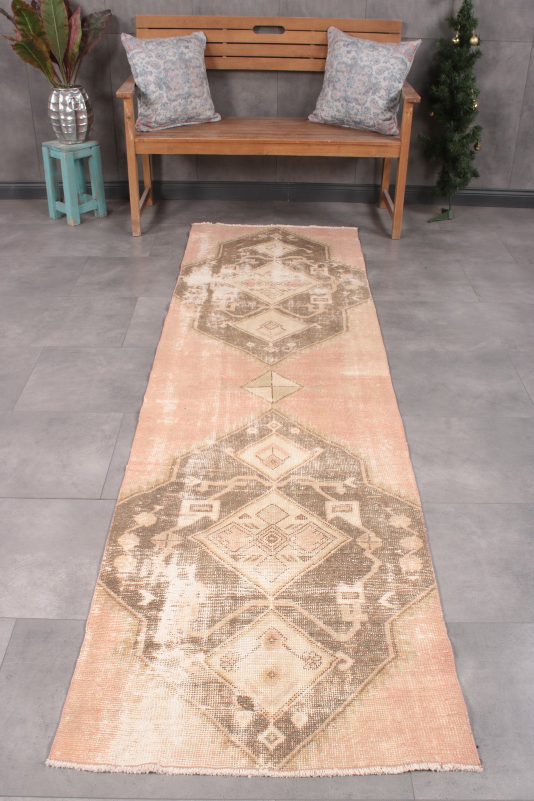 Medallion Vintage Kurdish Malatya Rug, Vintage Rug, Narrow Runner Rug, Pink Rug, Medallion Vintage Kurdish Malatya Rug, Vintage Rug, Narrow Runner Rug, Pink Rug,