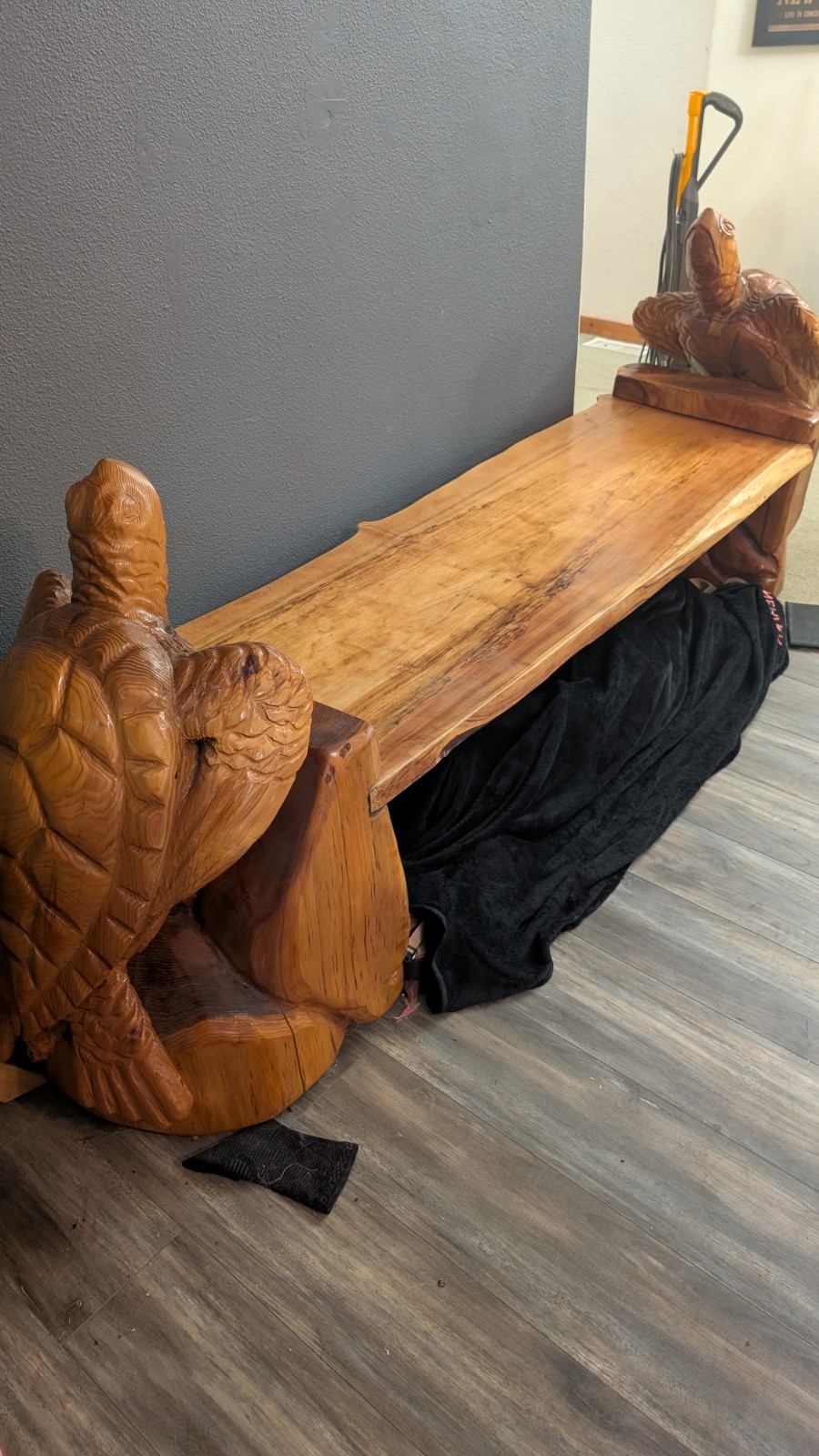 Beautiful Carved Sea Turtle Bench Beautiful Carved Sea Turtle Bench
