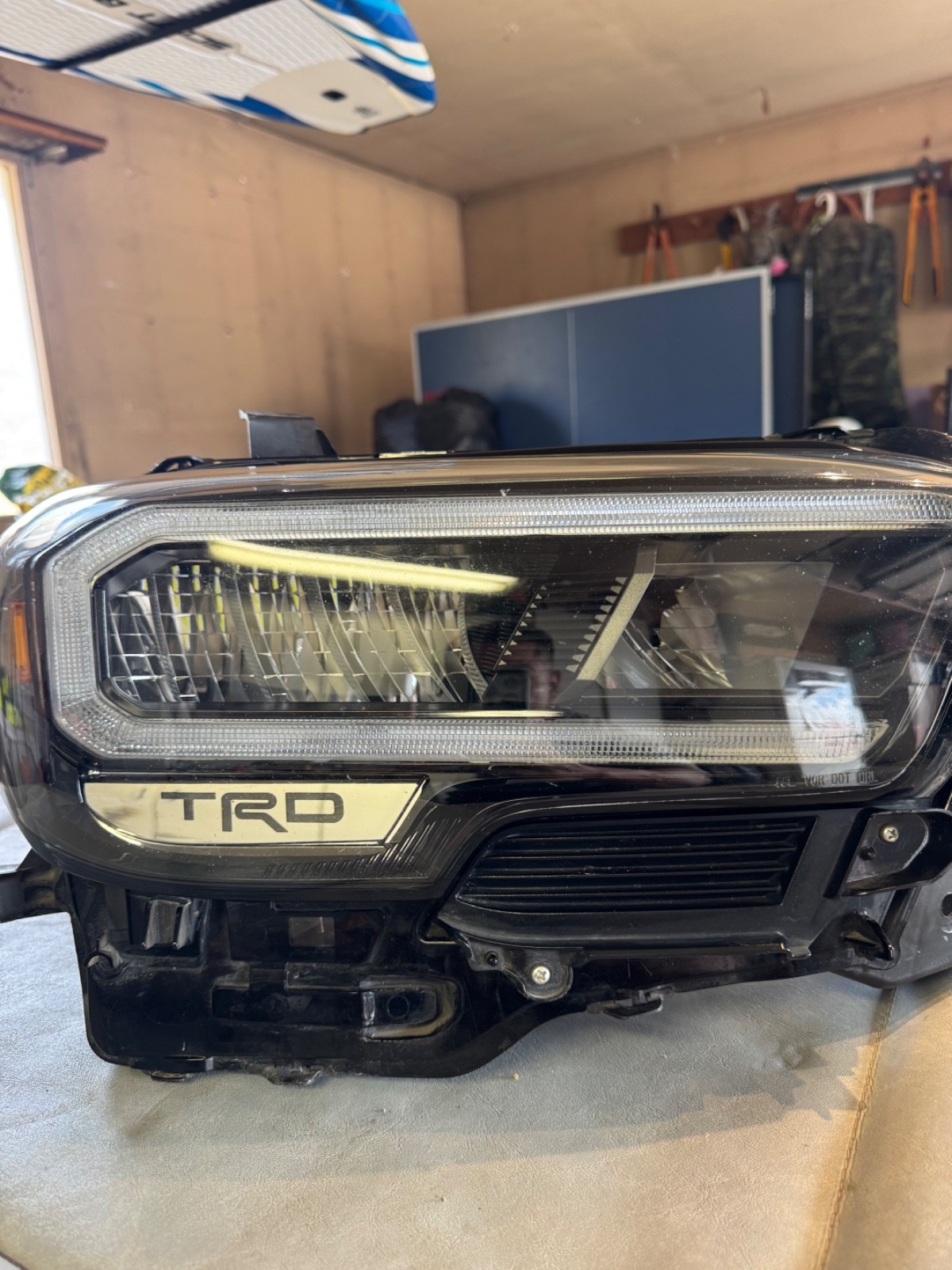 2023 toyota tacoma TRD PRO halogen headlights. 2023 toyota tacoma TRD PRO halogen headlights.