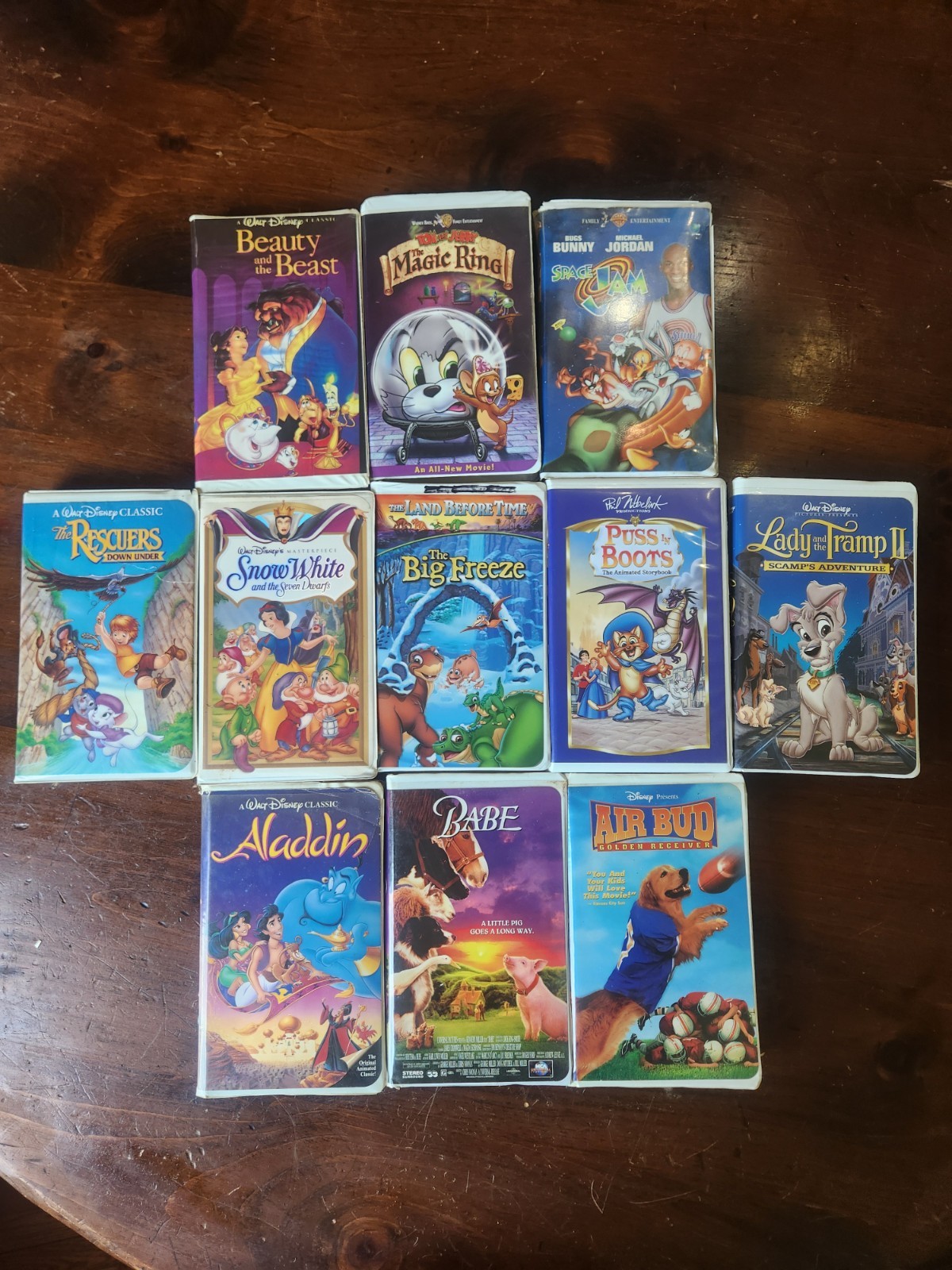 Lot of 15 Vintage Kids VHS Tapes And DVD\'s Lot of 15 Vintage Kids VHS Tapes And DVD\'s