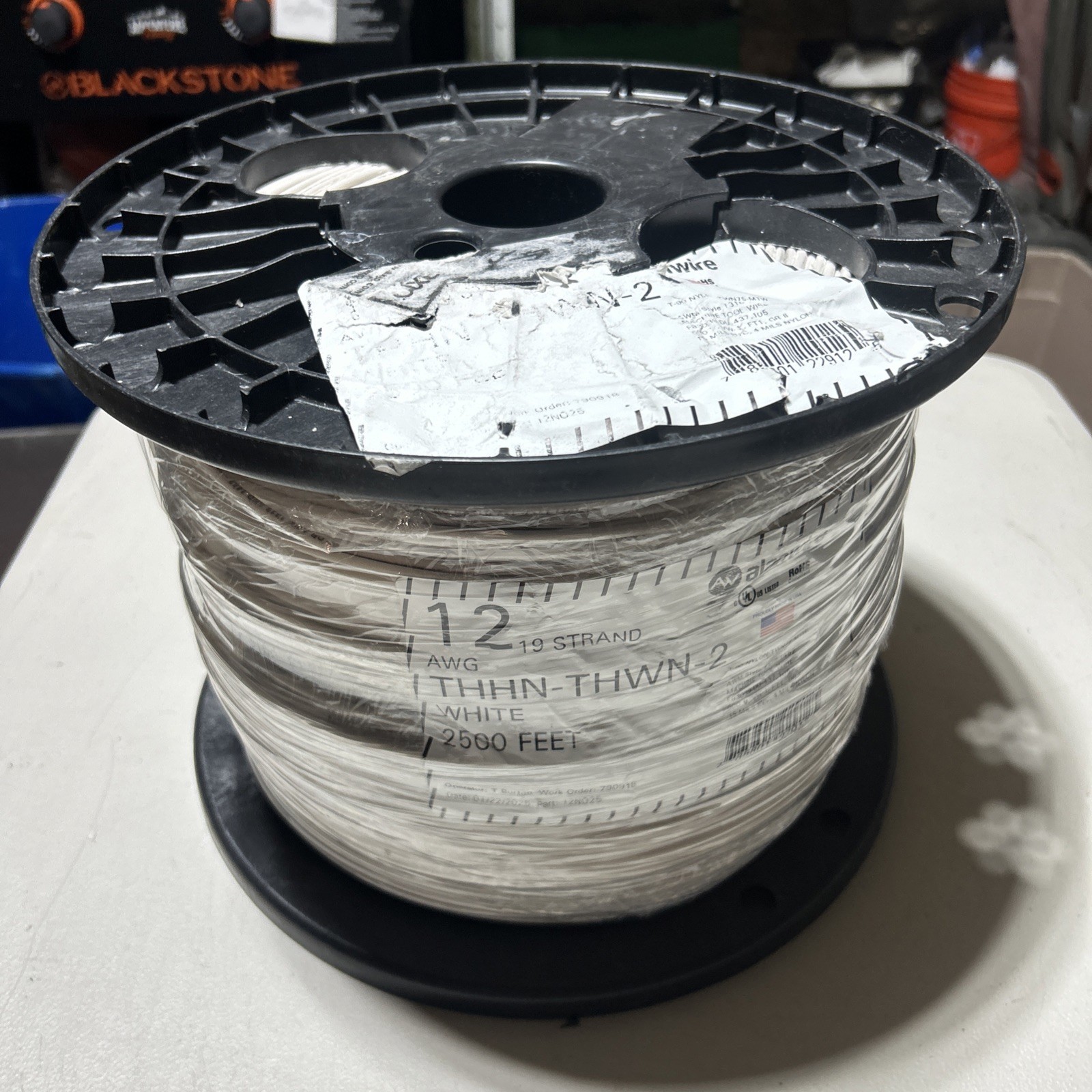 Alan Wire 12 AWG 19 Strand THHN-THWN-2 White 2500ft 600 Volts USA Made NEW Alan Wire 12 AWG 19 Strand THHN-THWN-2 White 2500ft 600 Volts USA Made NEW