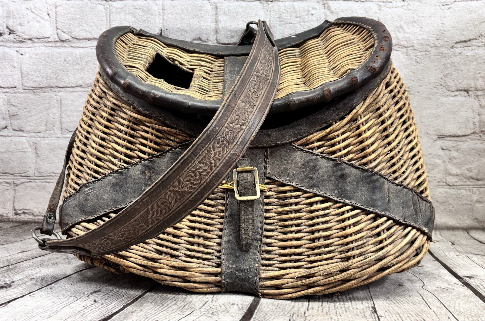 Antique Hand Tooled Leather Willow Trout Fishing Creel Basket Large 16 Inch