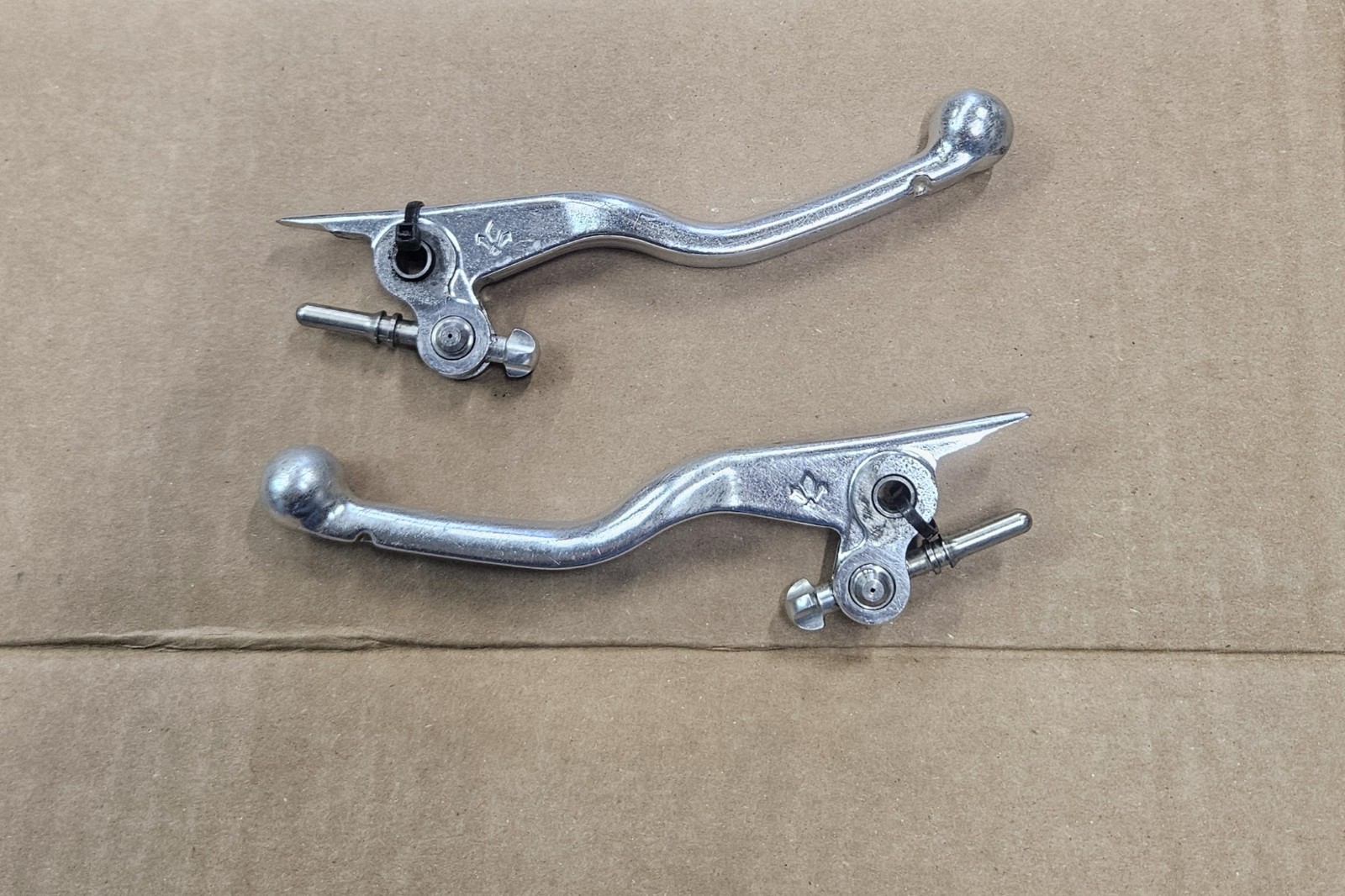 KTM Gasgas MC Husqvarna TC 65 85 Brake Clutch Lever Pair OEM KTM Gasgas MC Husqvarna TC 65 85 Brake Clutch Lever Pair OEM