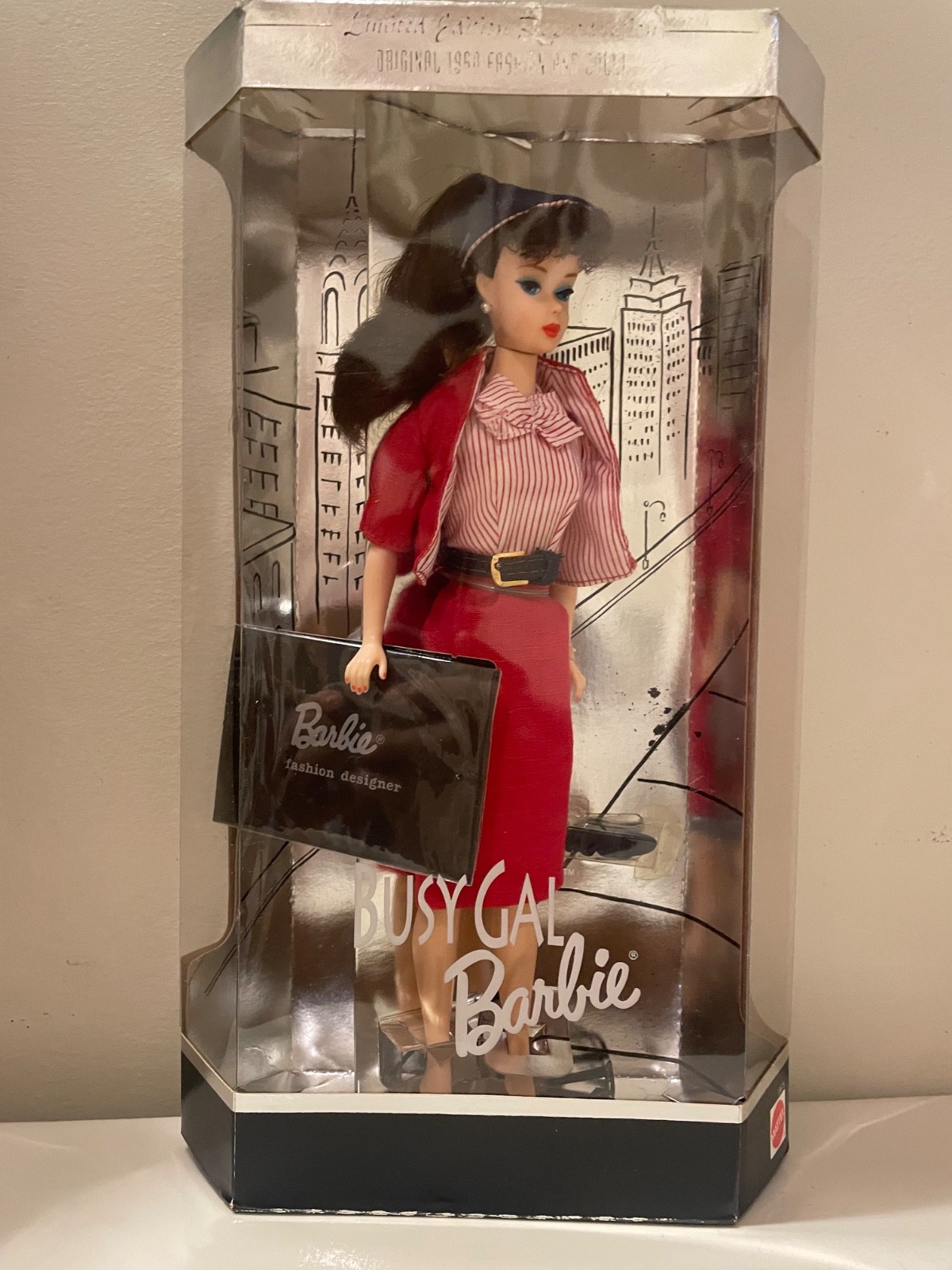 1995 Busy Gal Barbie Limited Edition #13675 Vintage Reproduction NRFB 1995 Busy Gal Barbie Limited Edition #13675 Vintage Reproduction NRFB