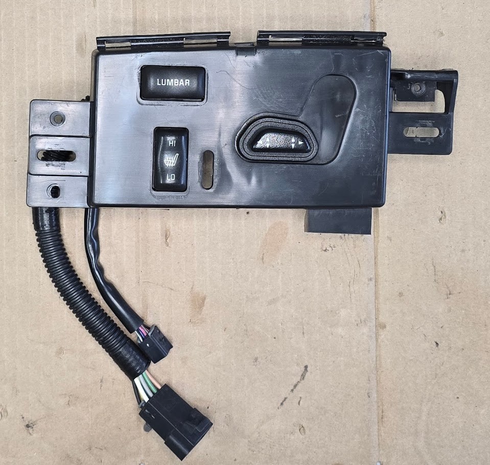 2006 to 2010 Hummer H3 Driver Side Power Seat Controls OEM 585450